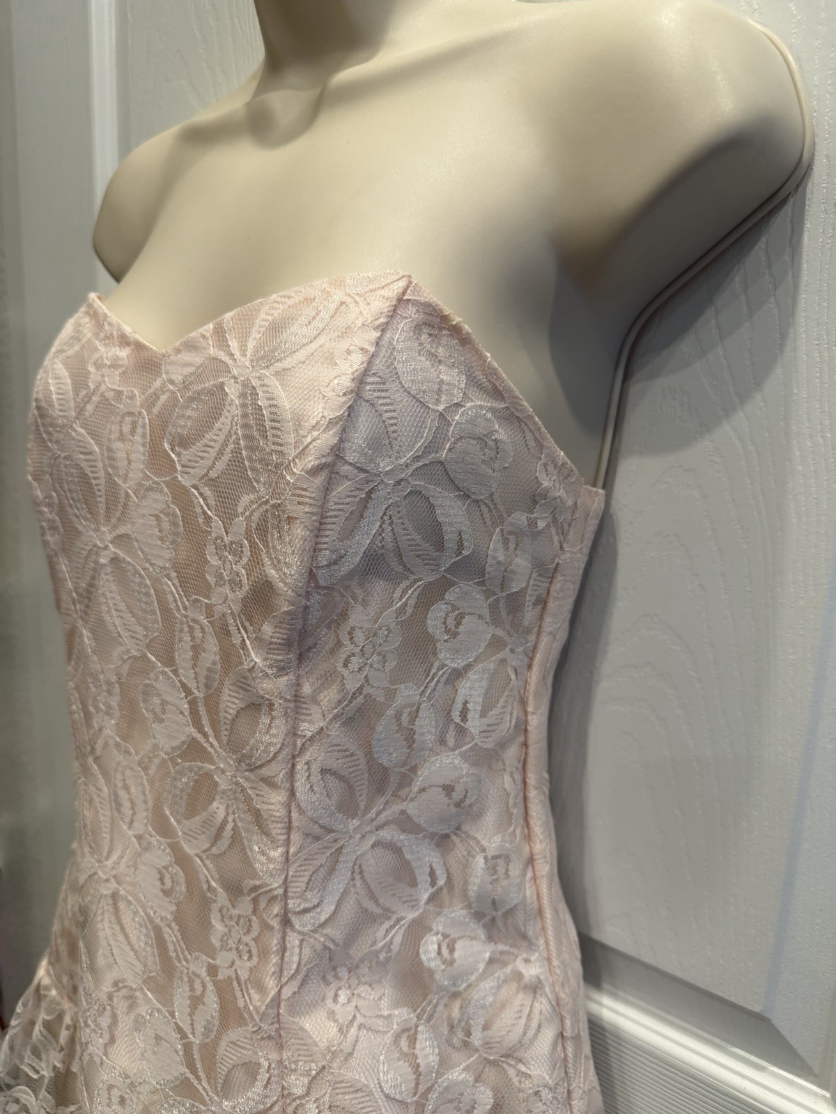 Vintage FLIRTATIONS 80s Prom Party Dress Pink Lace Ruffle Strapless S Alfred Ang