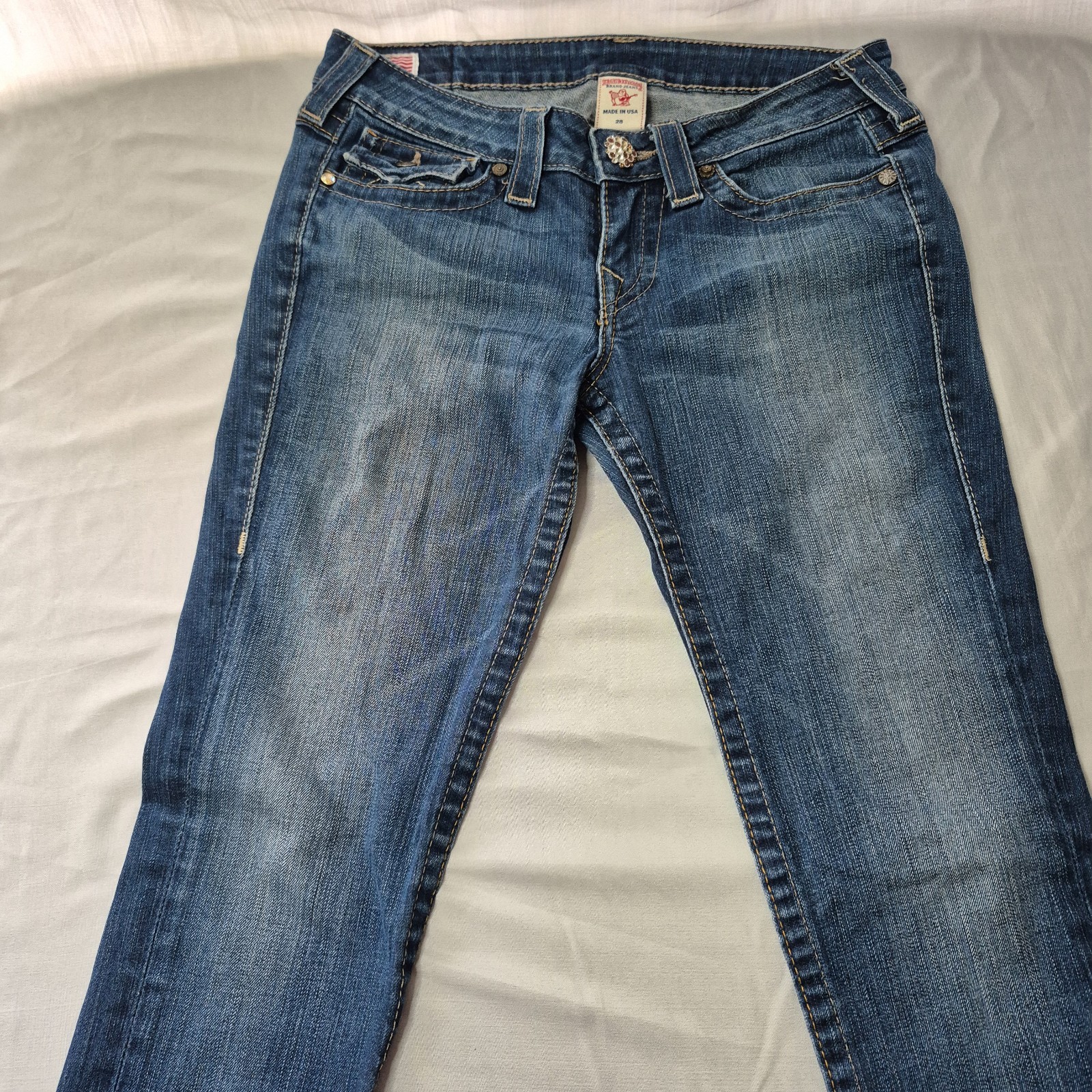 The True Religion Y2K womens 28×39 Becky Reclaimed Bootcut Dark Wash Jeans