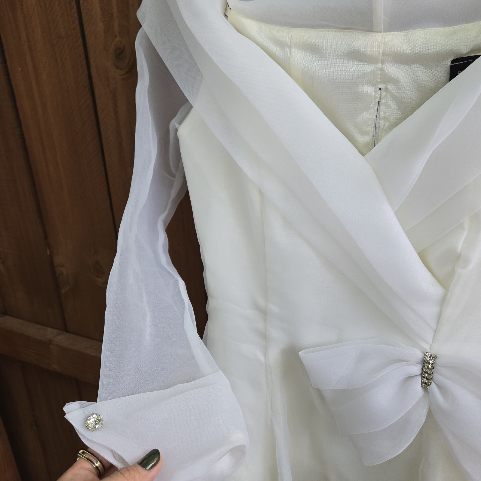 Vintage L.A.GLO White Sheer Sleeve Off Shoulder Formal/ Wedding Dress, SIZE 3/4