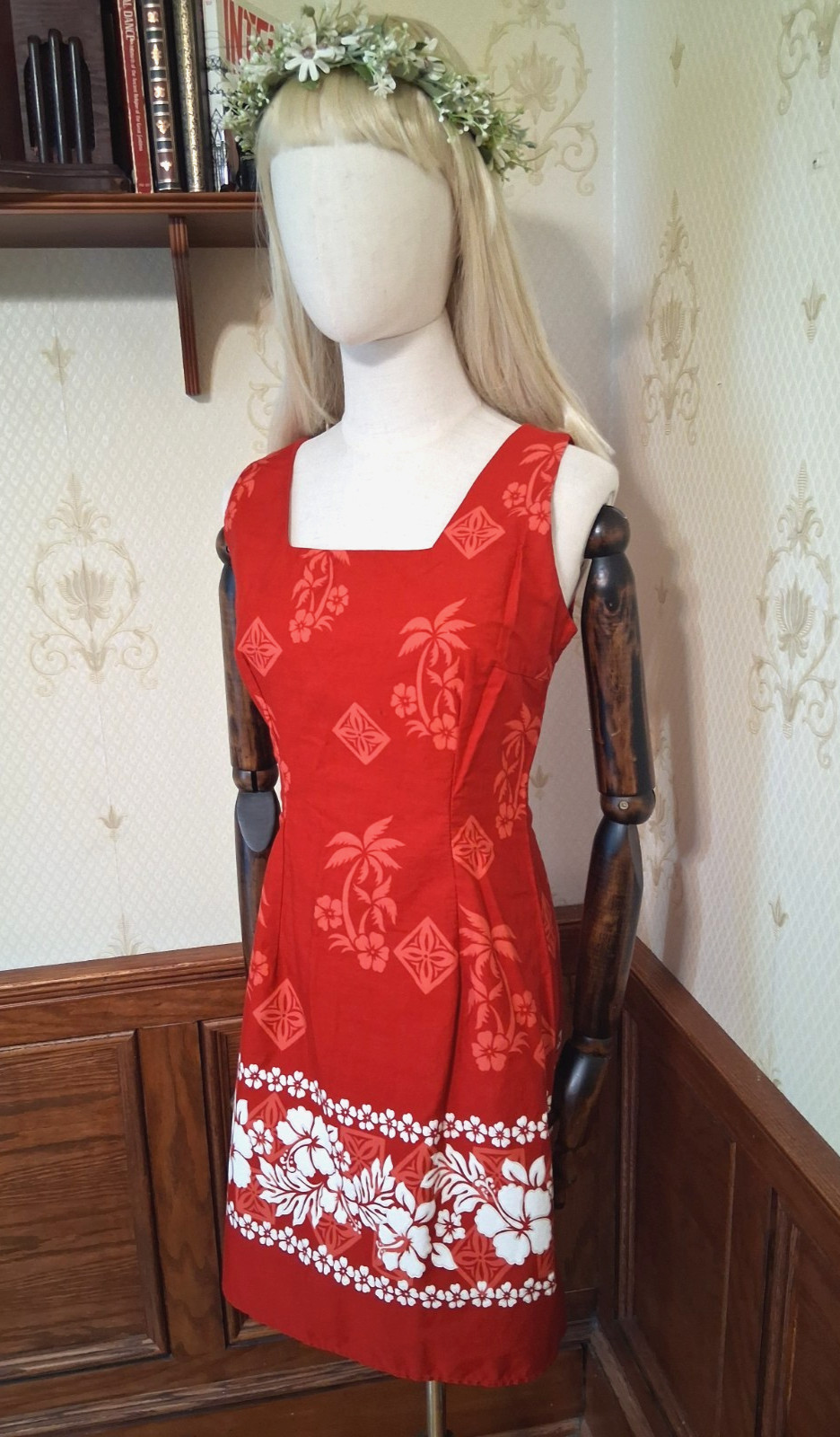 Vintage 1980s Royal Creations Hawaii Cotton Red Hibiscus Tiki Aloha Sundress