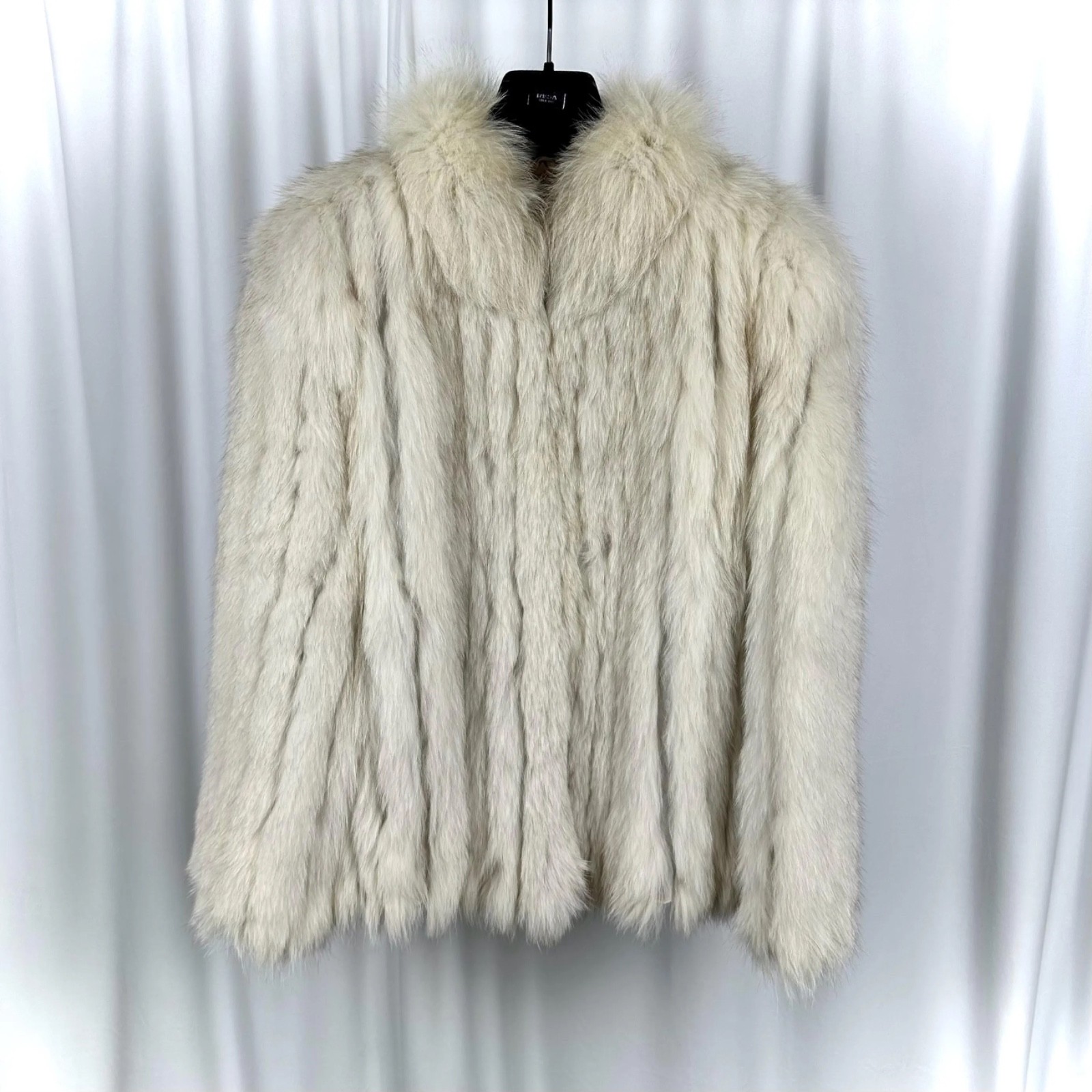 Vintage 1990s White Saga Fox Fur Jacket Coat Women’s Genuine Fur Size XS S