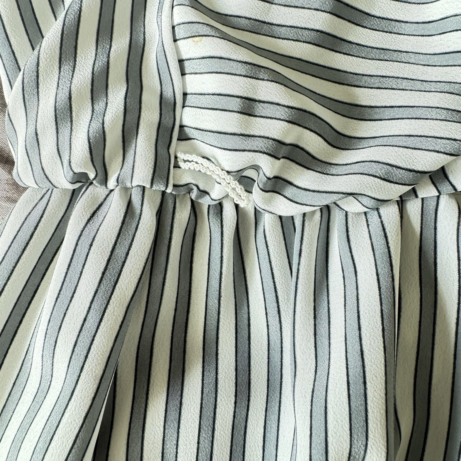Monica Richards Vintage 80 Pinstripe White Gray Midi Dress 10P Pleated Secretary