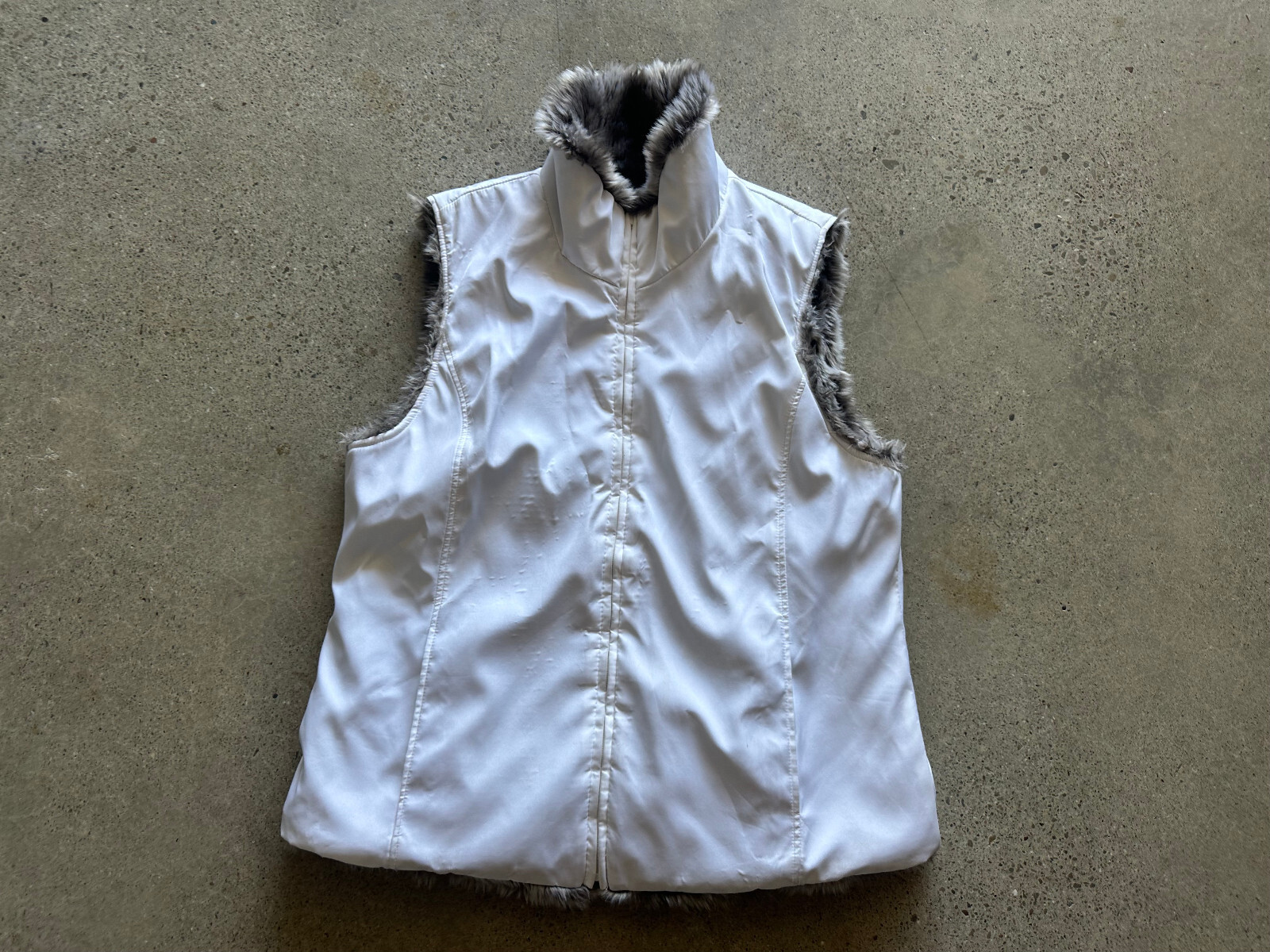 Vintage Y2K Kristen Blake Reversible Faux Chinchilla Fur Lined Vest Size L