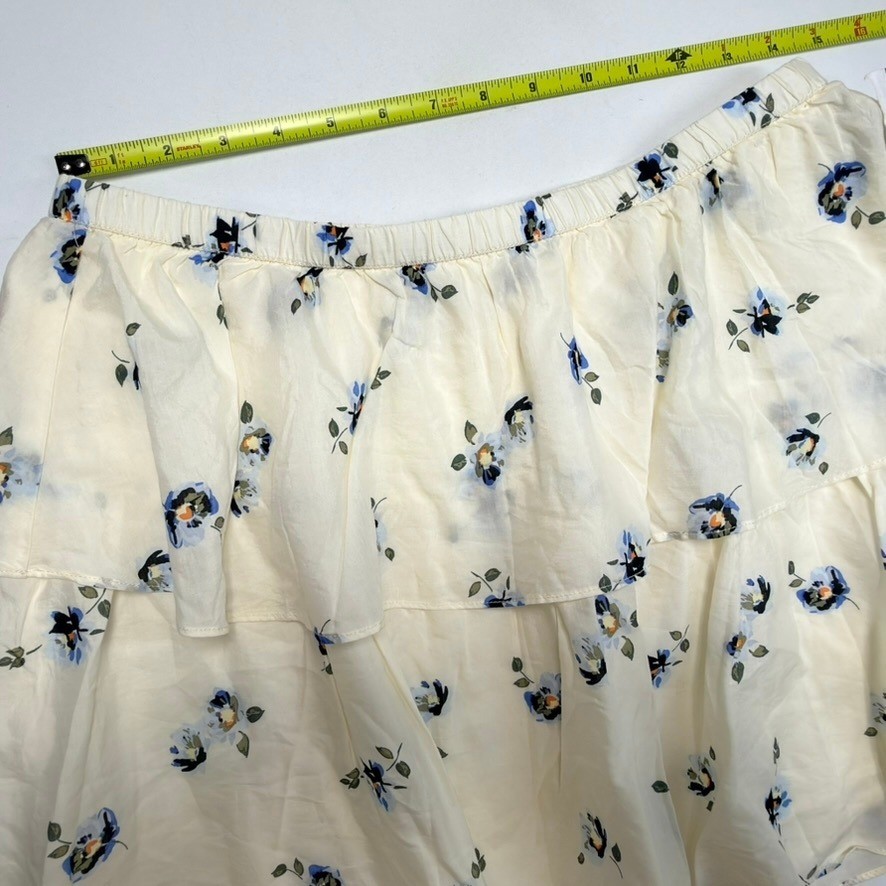 Universal Thread Floral Ruffle Mini Skirt Medium Cream Cottagecore Boho NWT