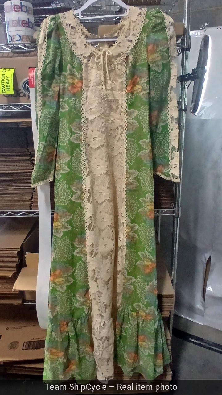Vintage Young Innocent By Arpeja Lace Maxi Dress Size 5 Made In USA Gunn G2U