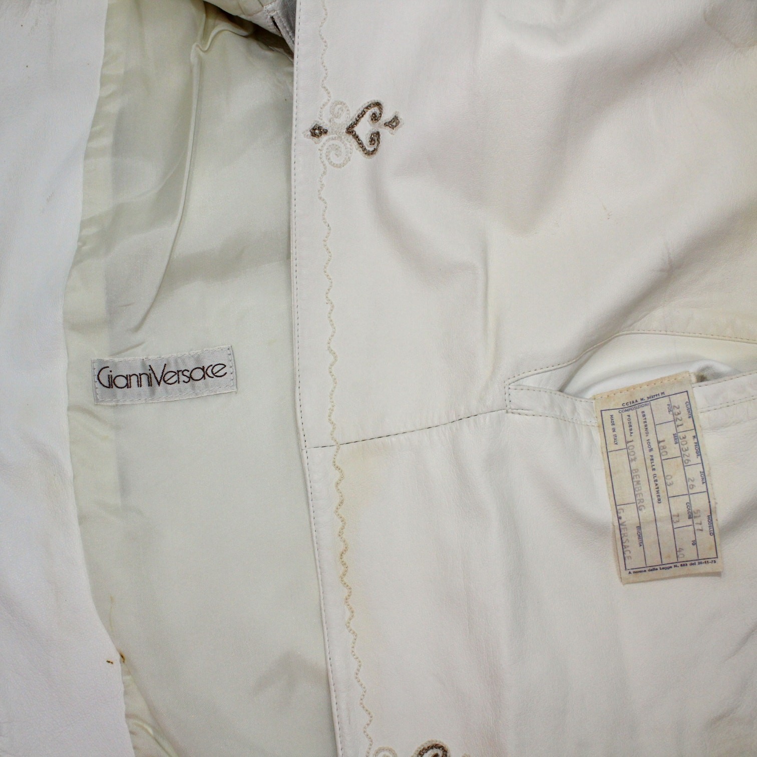 Vintage 1981 Gianni Versace Leather Vest PrimaveraEstate Calfskin Italy 40 Ivory