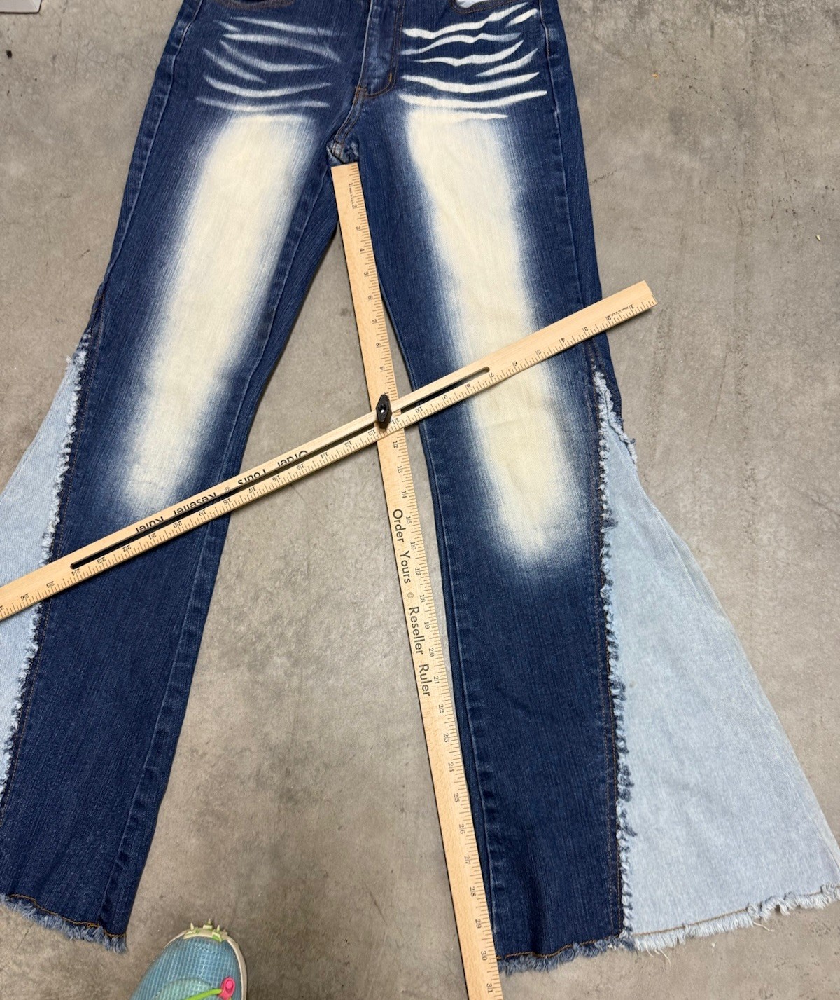CREST VINTAGE Y2K BOHO DENIM JEANS 7/8 RETRO FLARED HIPPIE DISTRESSED