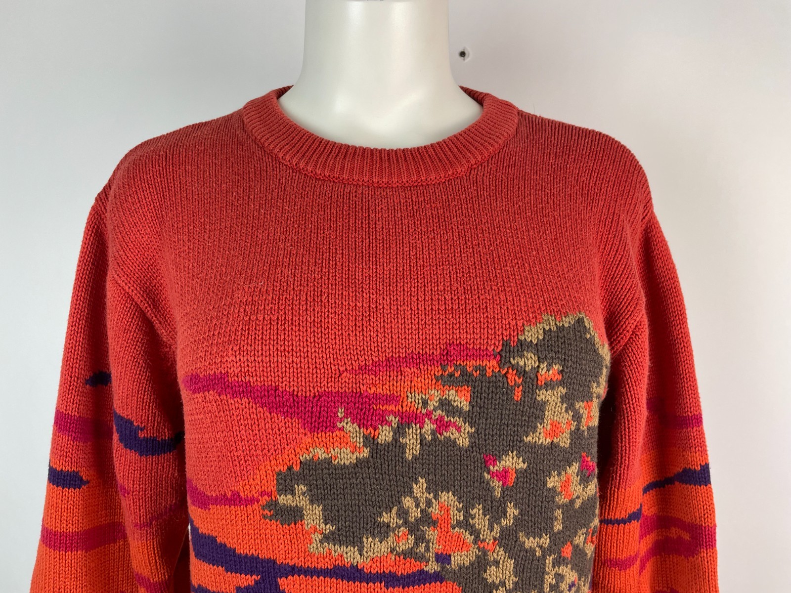 Vintage 80s Women chunky knit red orange Giraffe Safari Print crewneck Sweater S