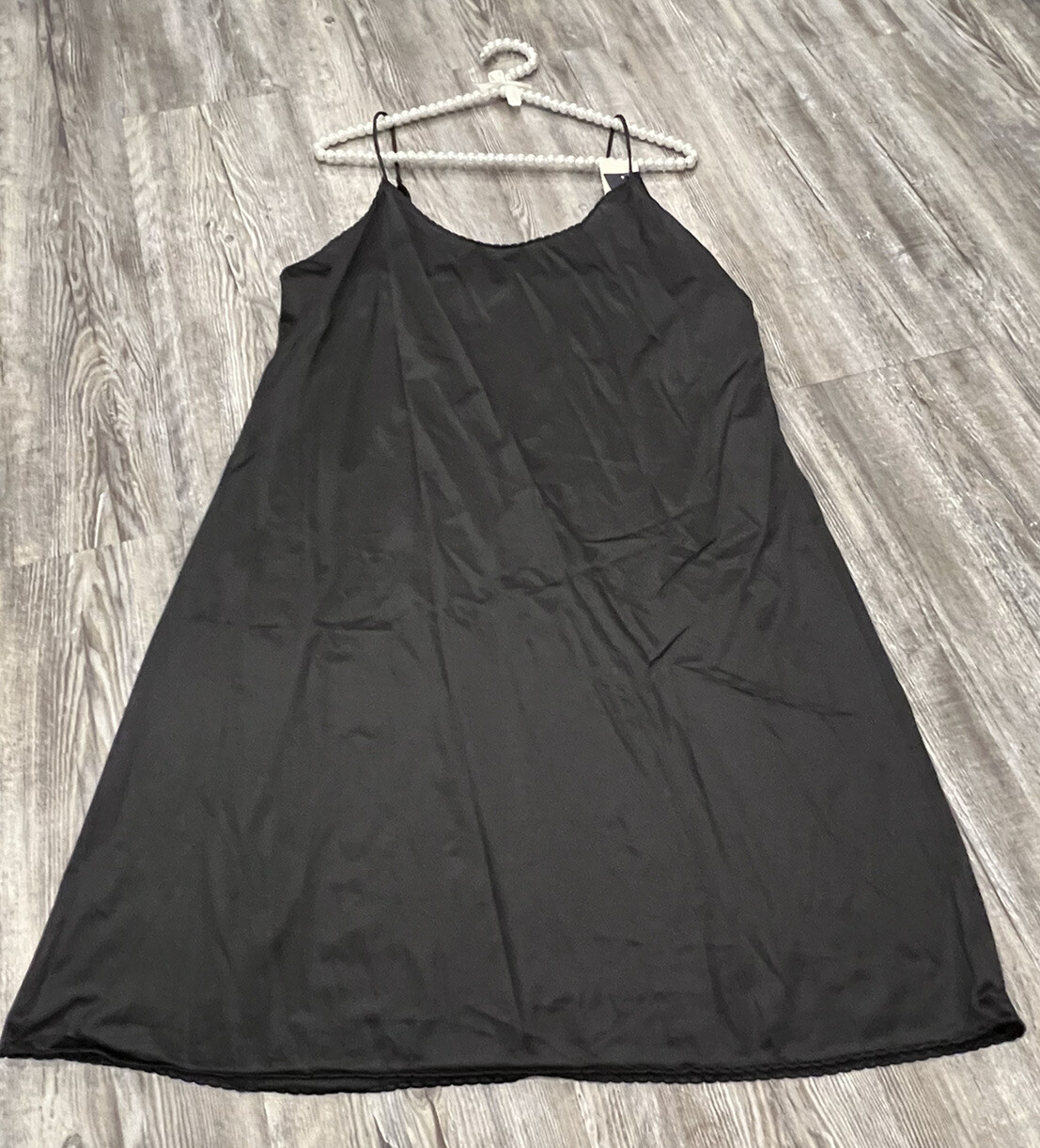 Rare NWT VTG 90 Vanity Fair USA Made Black Spaghetti Straps Lace Slip 38 20”/44