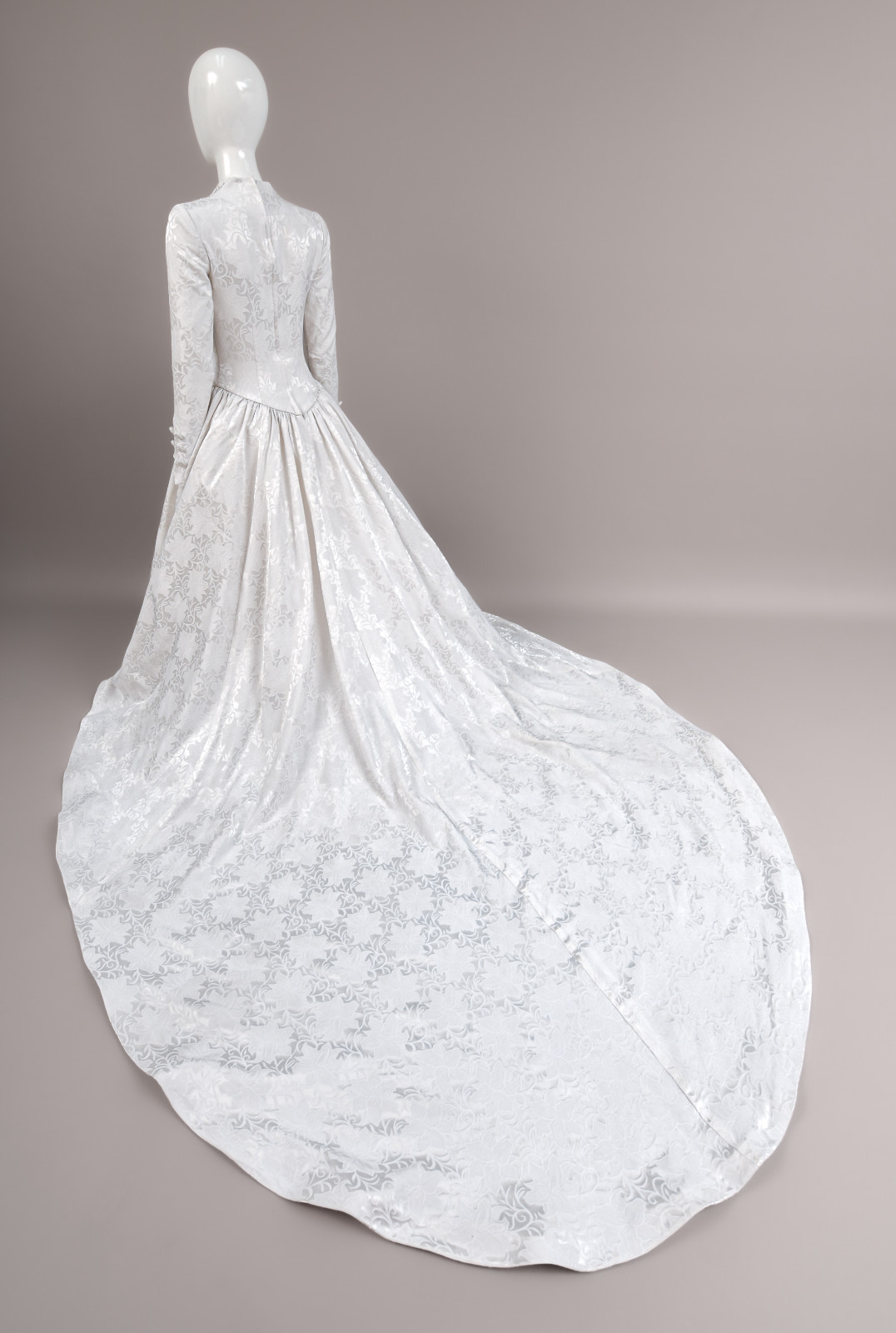 Vintage 1990s Demetrios Gown 18th C. Inspired Wedding Dress Silk Brocade sz 8/10