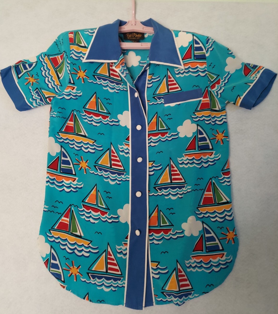 Vintage Womens Bob Mackie Wearable Art short sleeve shirt S silk sail boat