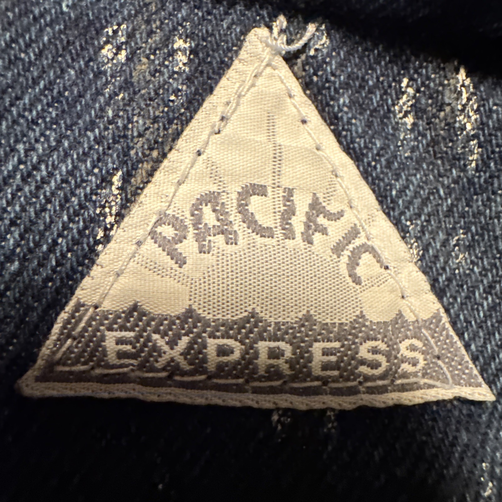 Pacific Express High Waisted Mom Jeans Size 9×30” VINTAGE Y2K Denim MADE IN USA