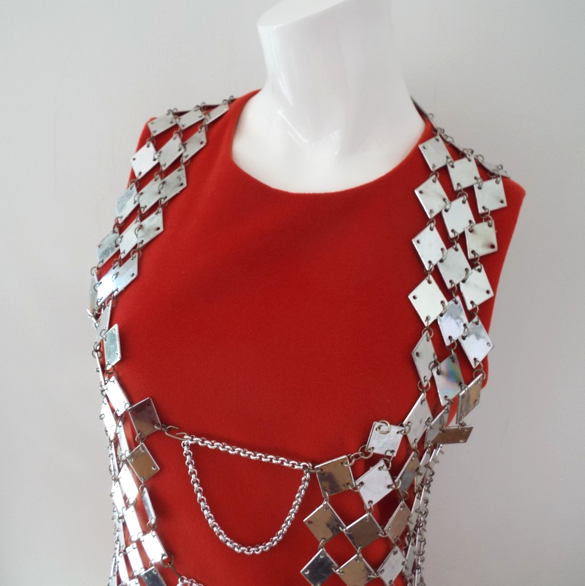 VTG 1960s Silver Tone Chainmail Long Vest Top Mirror Finish Paillette Chain Mail