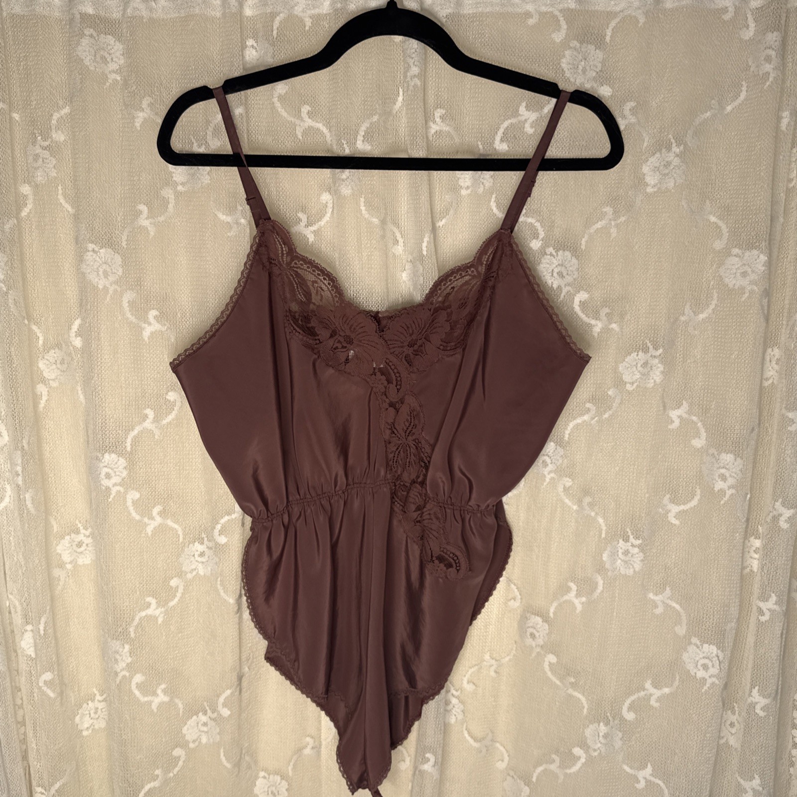 VTG Lorraine Solid Grape & Scalloped Lace Sissy Teddy Romper Playsuit Med 38 B