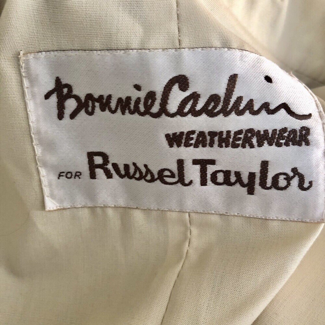 Vtg Bonnie Cashin Raincoat Size Small Beige Turnlock Weather Wear Russel Taylor