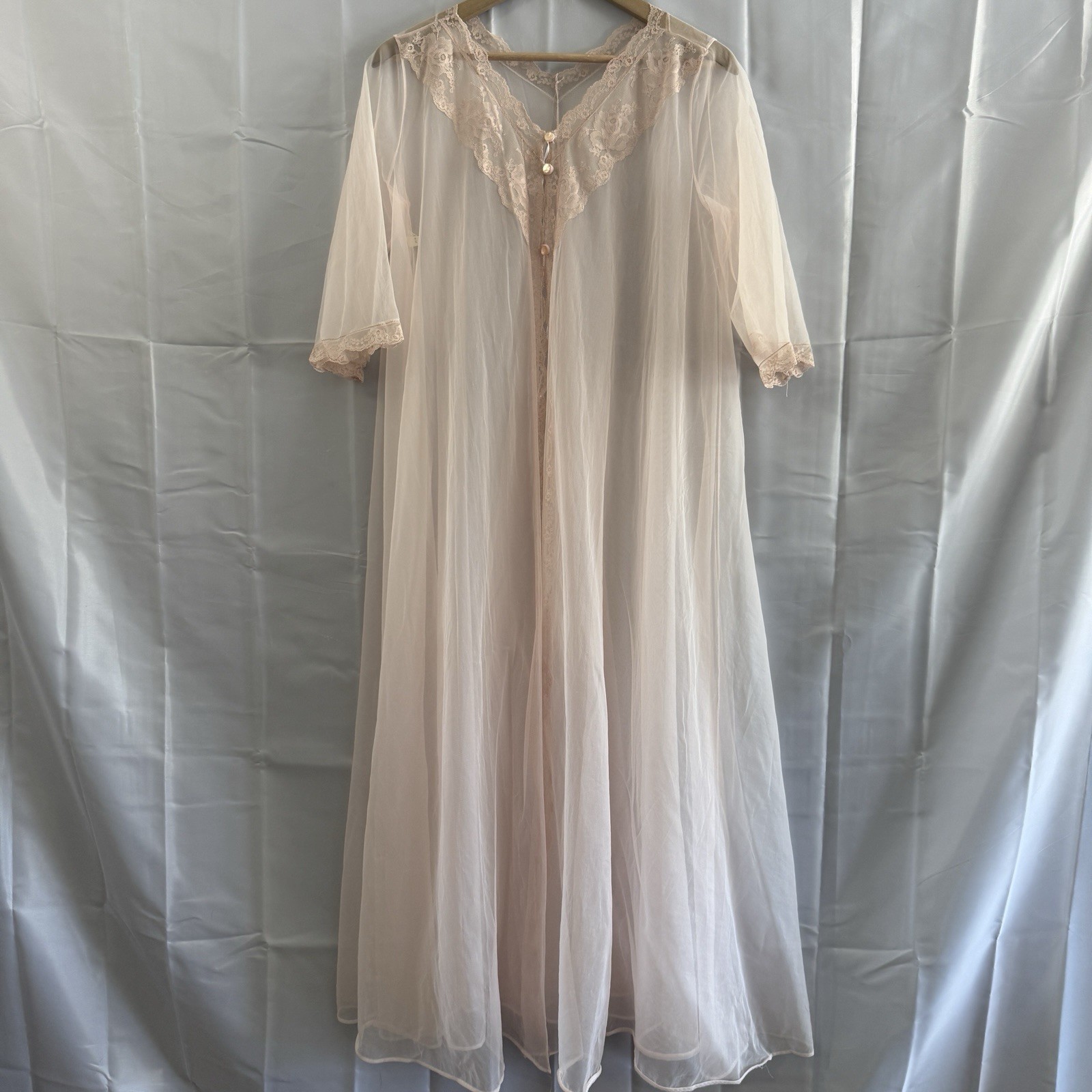 VTG 60s S Pink Sheer Double Chiffon Lace Robe Peignoir Sexy Innocent Babydoll