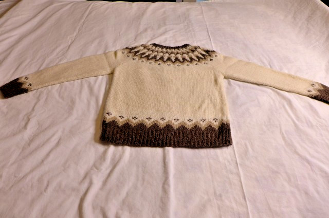 Vintage Women’s Deans Of Scotland 100% Wool White Brown Geometric Sweater 38/M