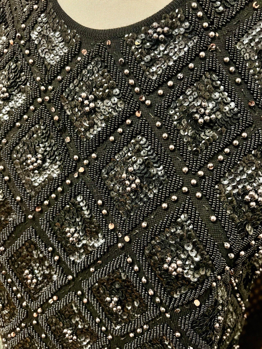 Black sequin and seed beaded stretch jersey evening top vtg 60s