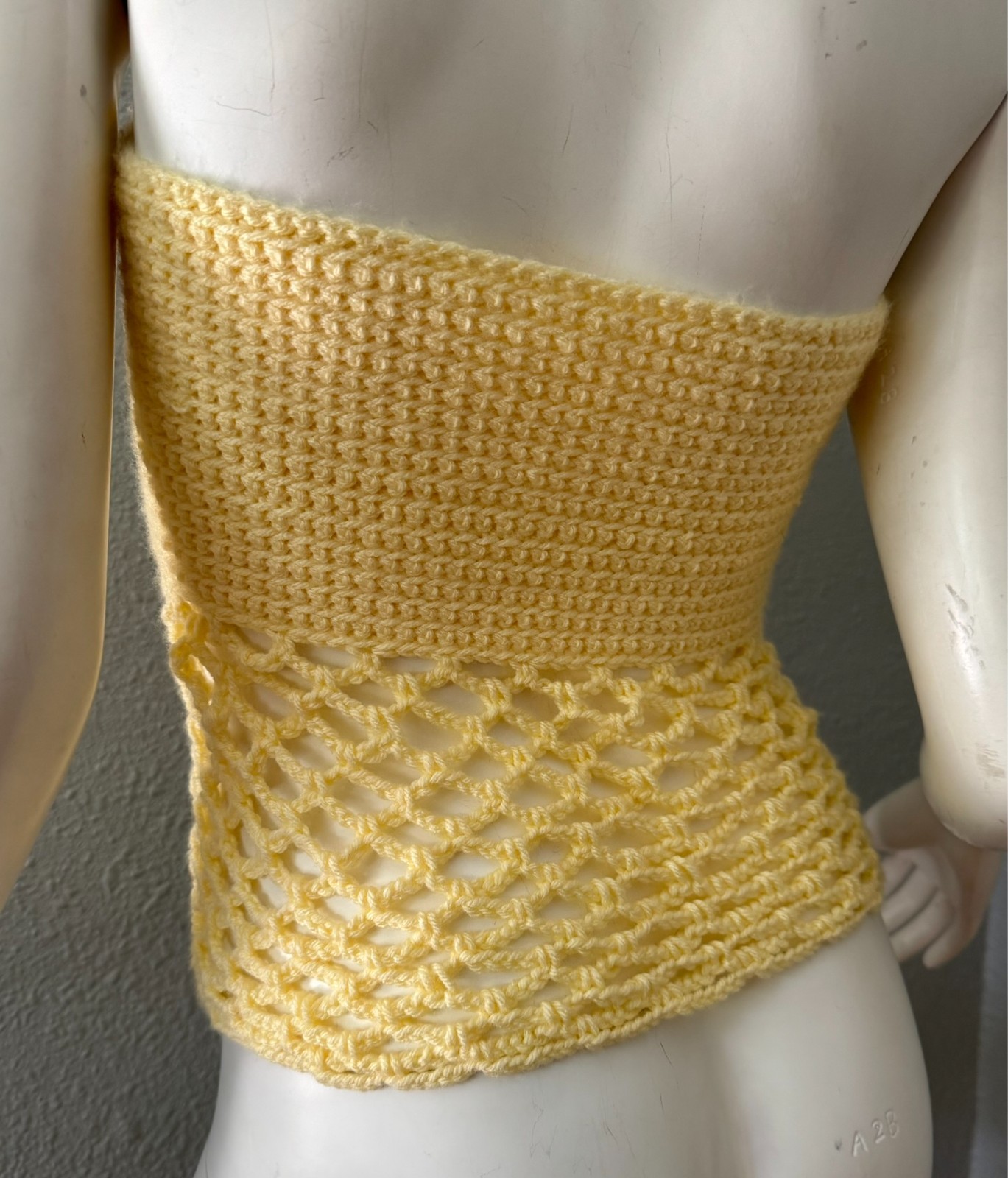 Vintage 70s Yellow Strapless HAND KNIT Hippie Tube Top Blouse XS/S