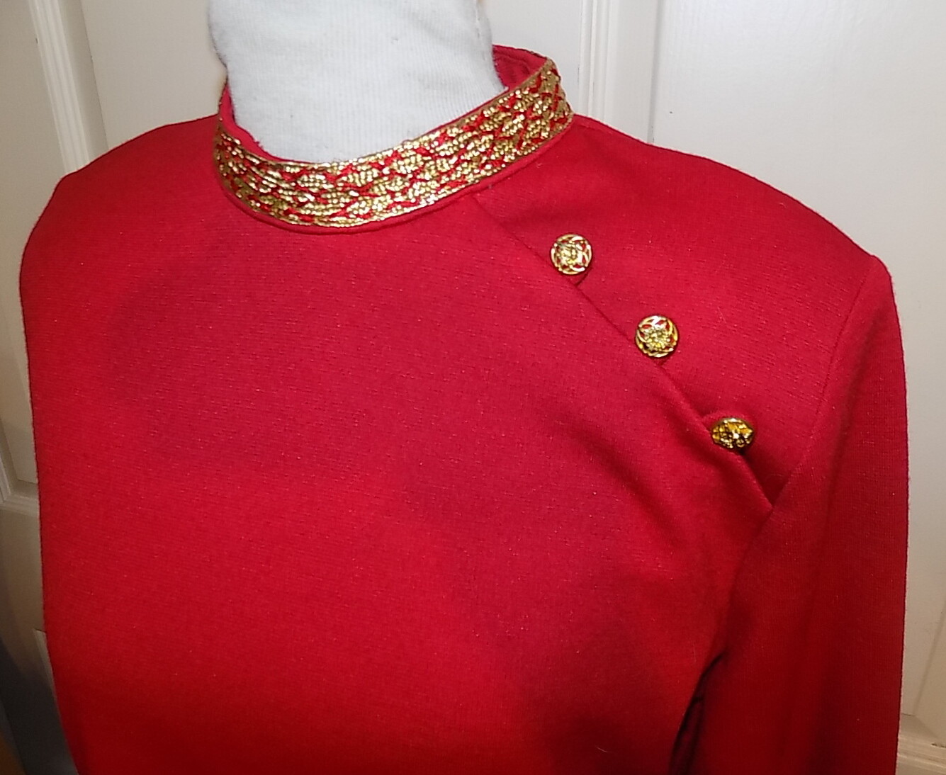 Vintage 80s 90s Red Knit Pullover Top Gold Metallic Trim Brownstone Studio 14