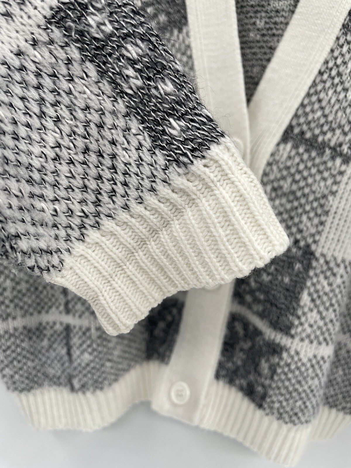 Vintage 80s Adele Knitwear Cardigan Size Large Grannycore Plaid Sweater USA