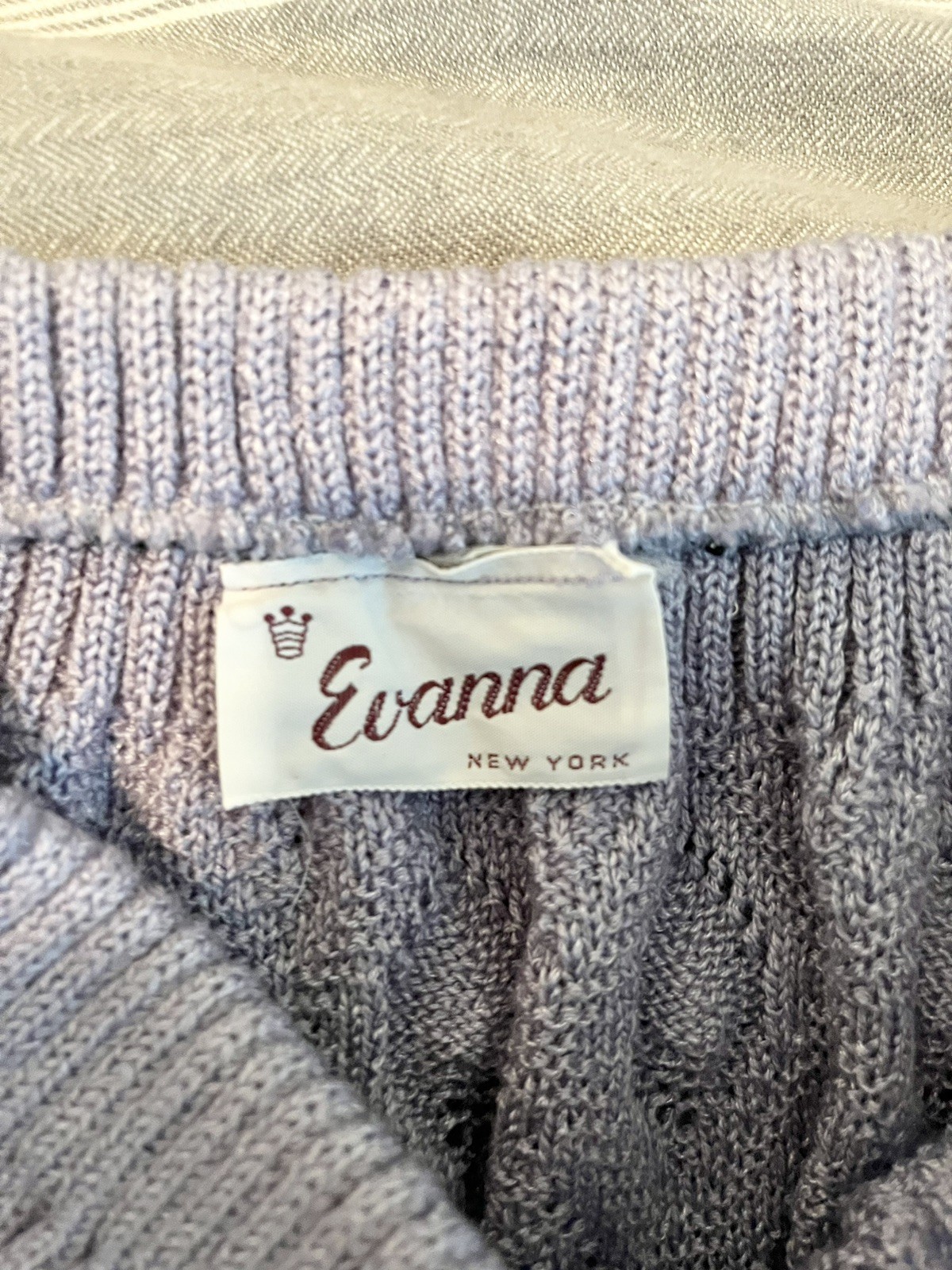 Vintage Evanna New York Knit Suit sweater skirt set Purple Small 6 Dainty Old $