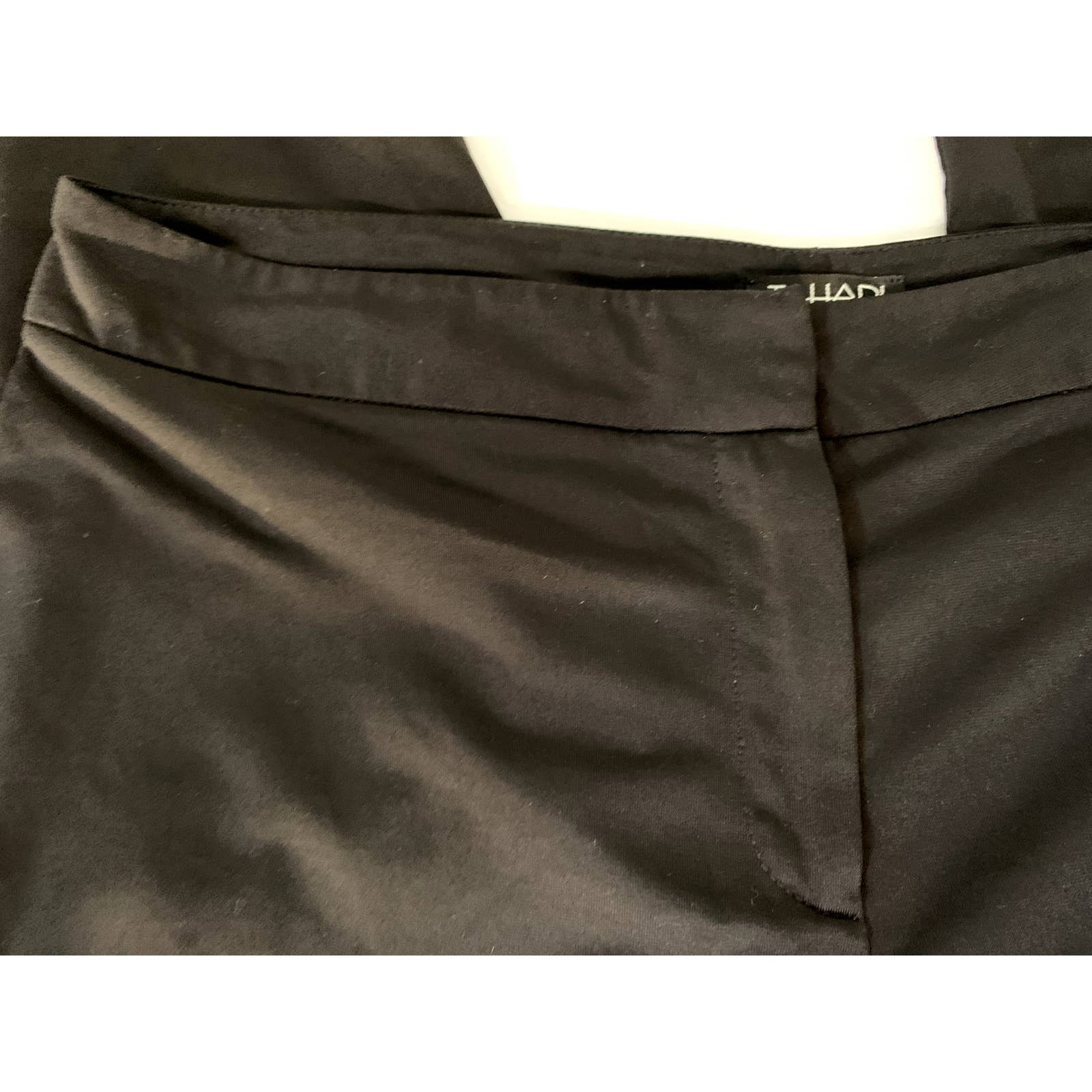 Tahari Black Flat Front Ladies Slacks SIZE 8