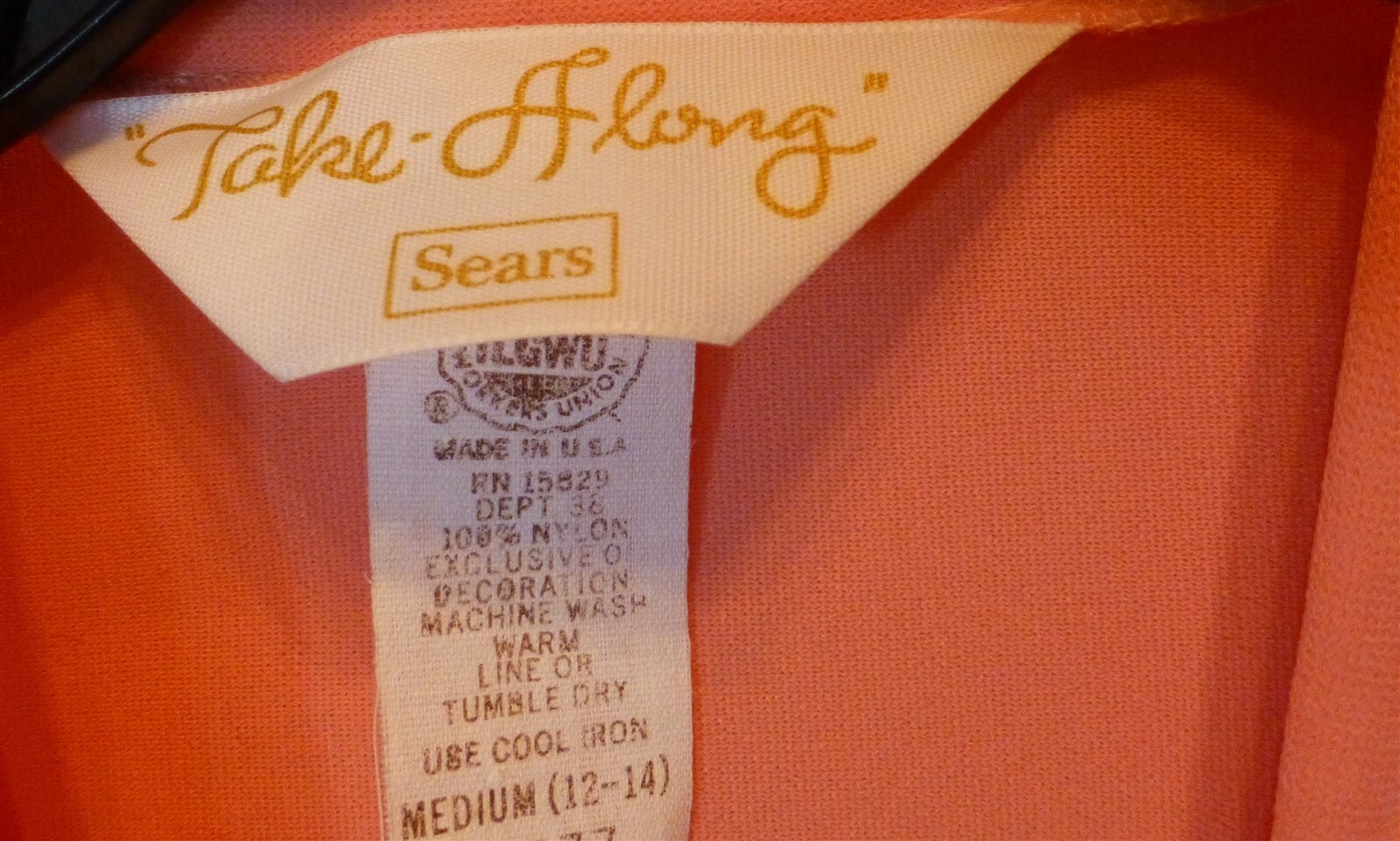VTG Sears Take Along Long Peach Wrap Robe Lounge Dress M 12-14 Nylon USA ILGWU
