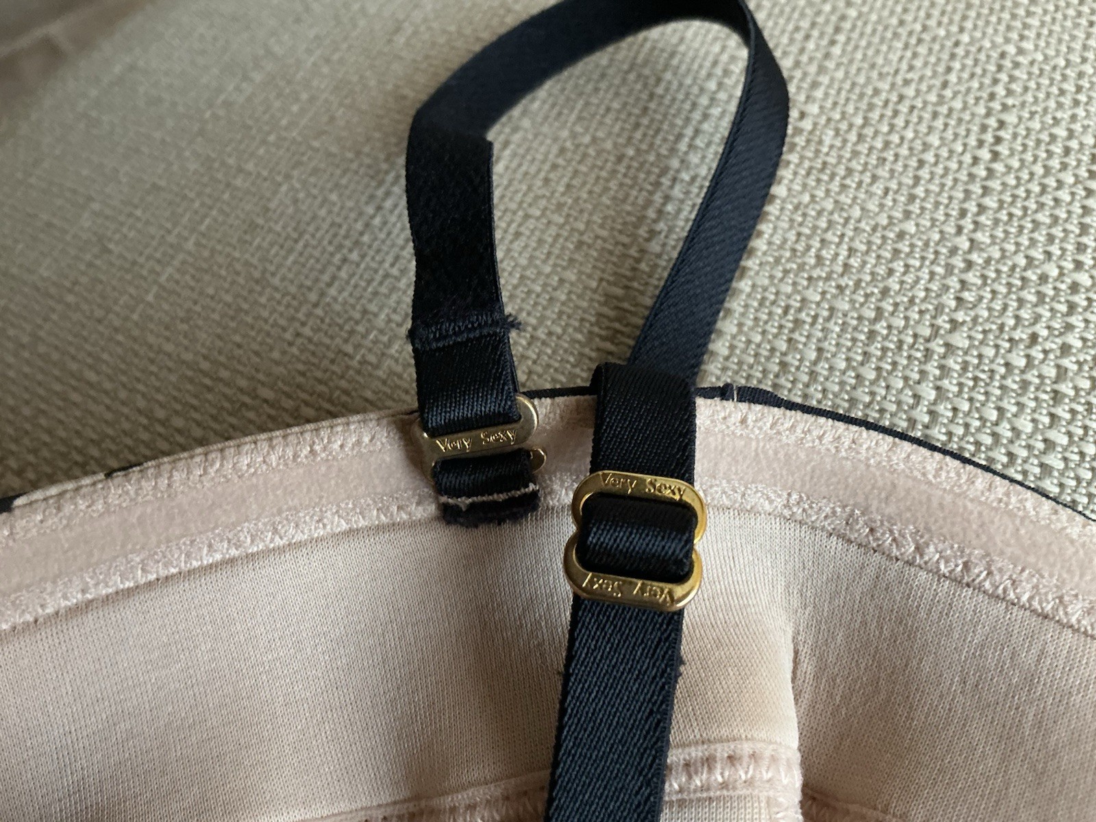 Cache “Very Sexy” Dress, Strap/Strapless Size Medium NWOT