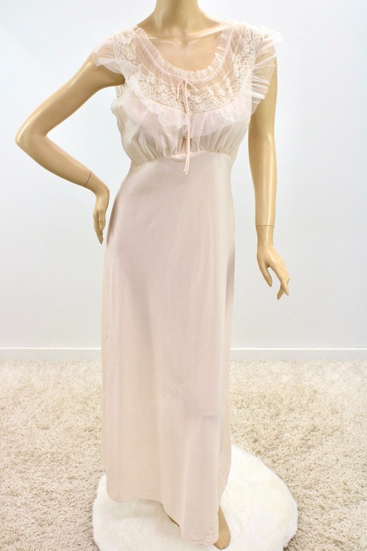 Vtg 1940s Long Slinky Nightgown Bias Cut Satin Nylon sz 34 Pink Art Deco Glam