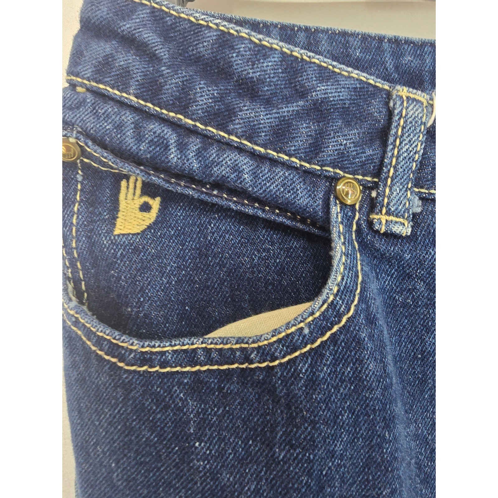 Vintage Sasson High Waisted Straight Leg Jeans Dark Wash Size 8 Style 131068