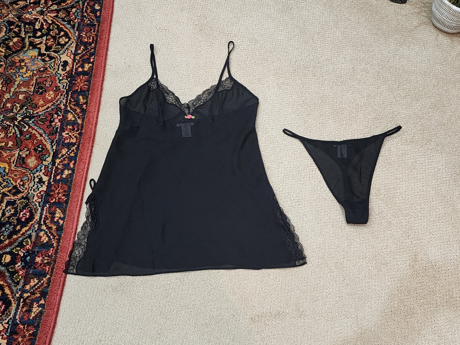 Cruz NWOT Vintage Lingerie Thong Set Size Medium