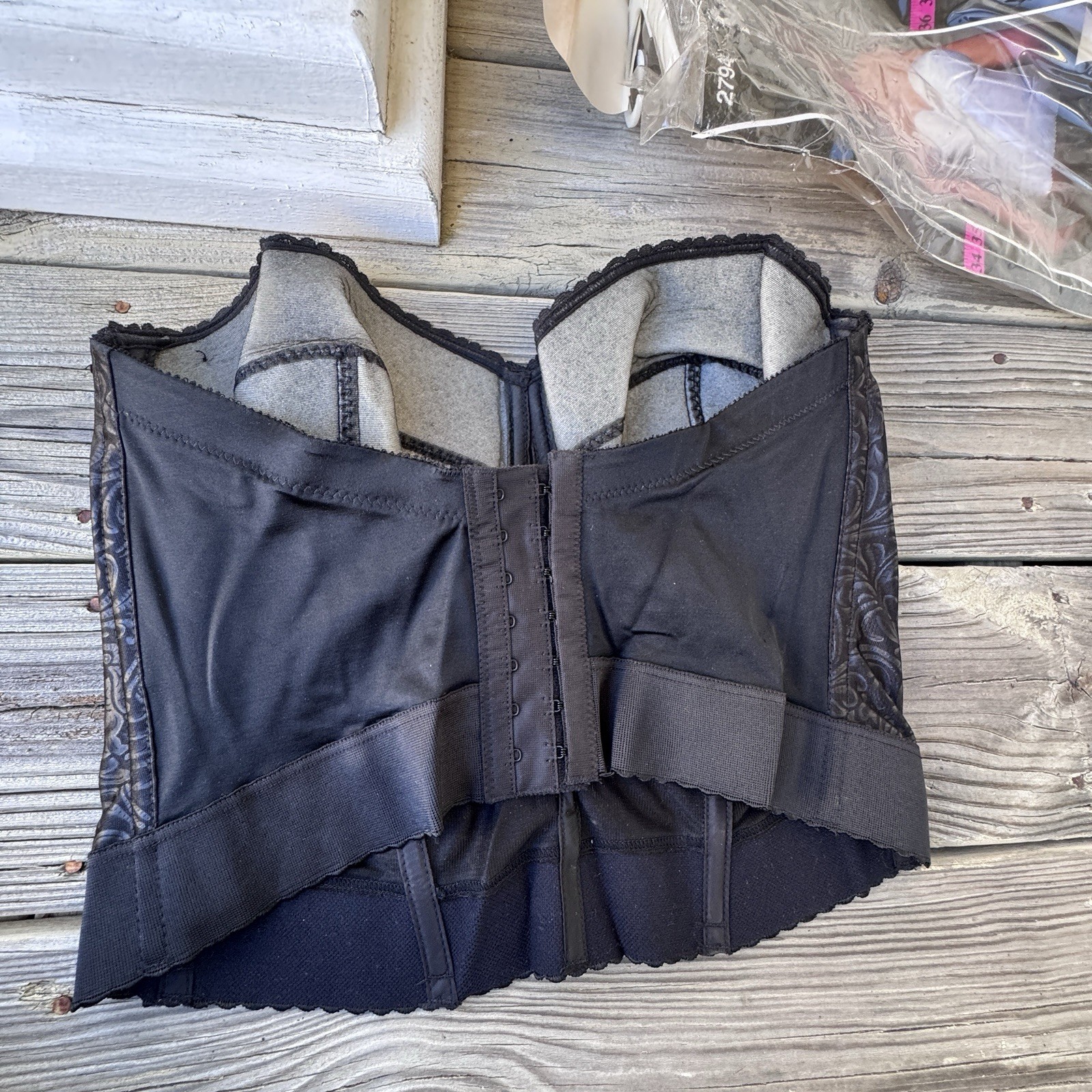 Vintage 90s LongLine Minimizing Strapless Underwire Bra 38DD Black Lycra Spandex
