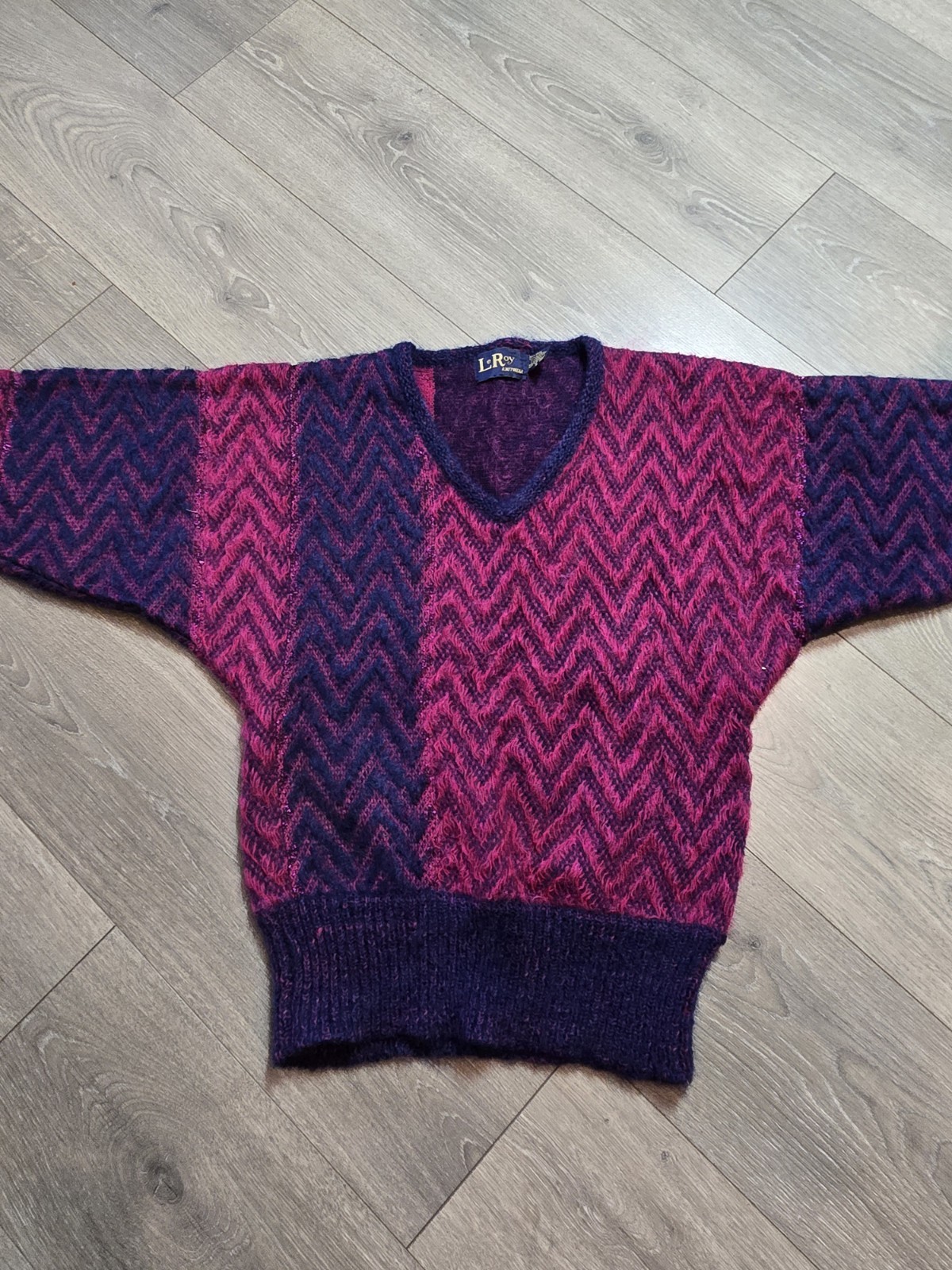 Vintage LeRoy Knitwear Wool Lurex Metallic Pink & Blue MCM Sweater Small Chevron
