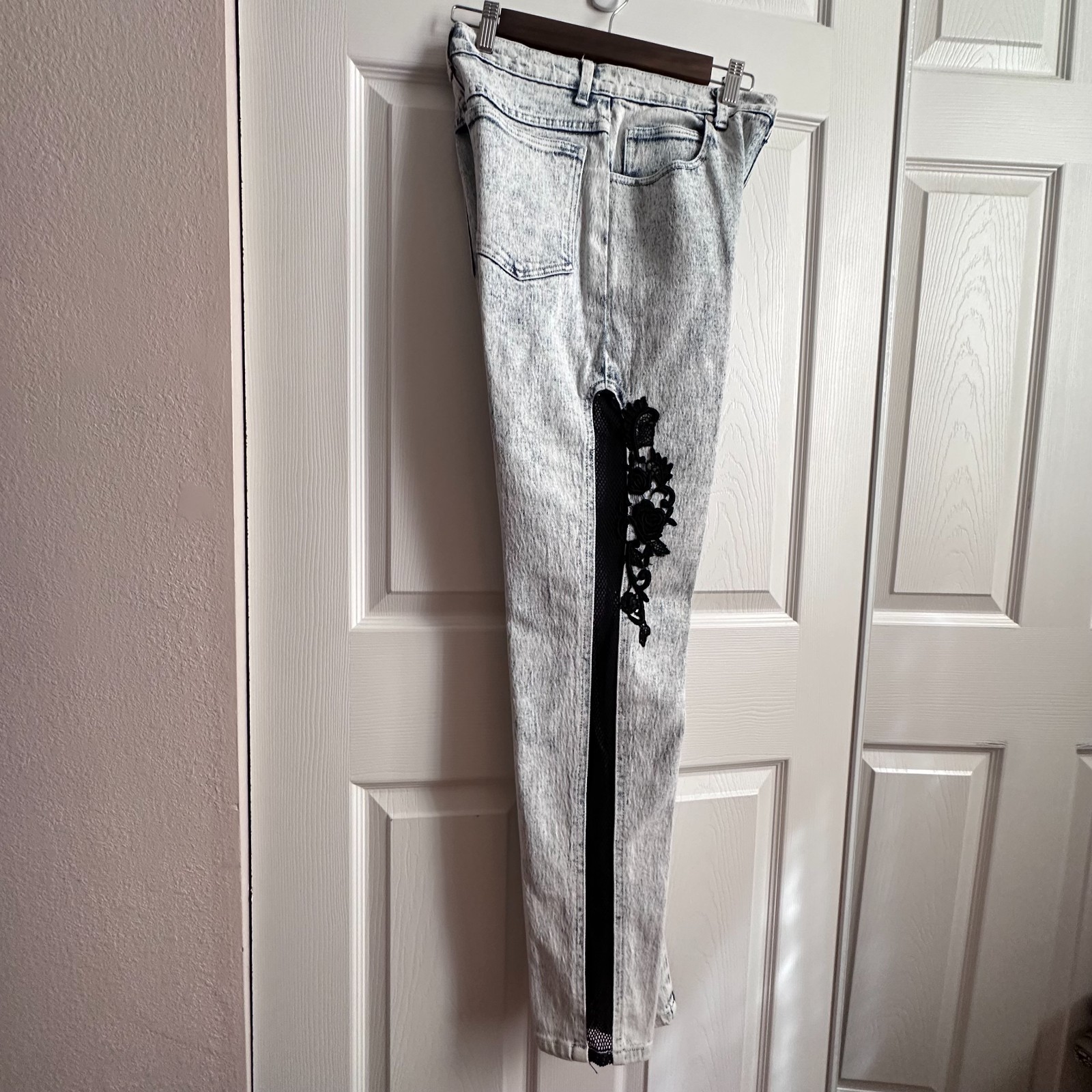 VTG 80s LA Blues Womens 10 Light Acid Wash High Rise Jeans Fishnet Floral Lace
