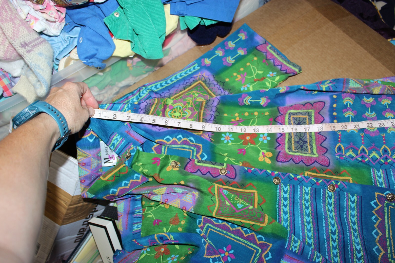 (2) Vintage 90s Picture Frames Summer Tapestry Shirts Maggie Sweet Size Medium