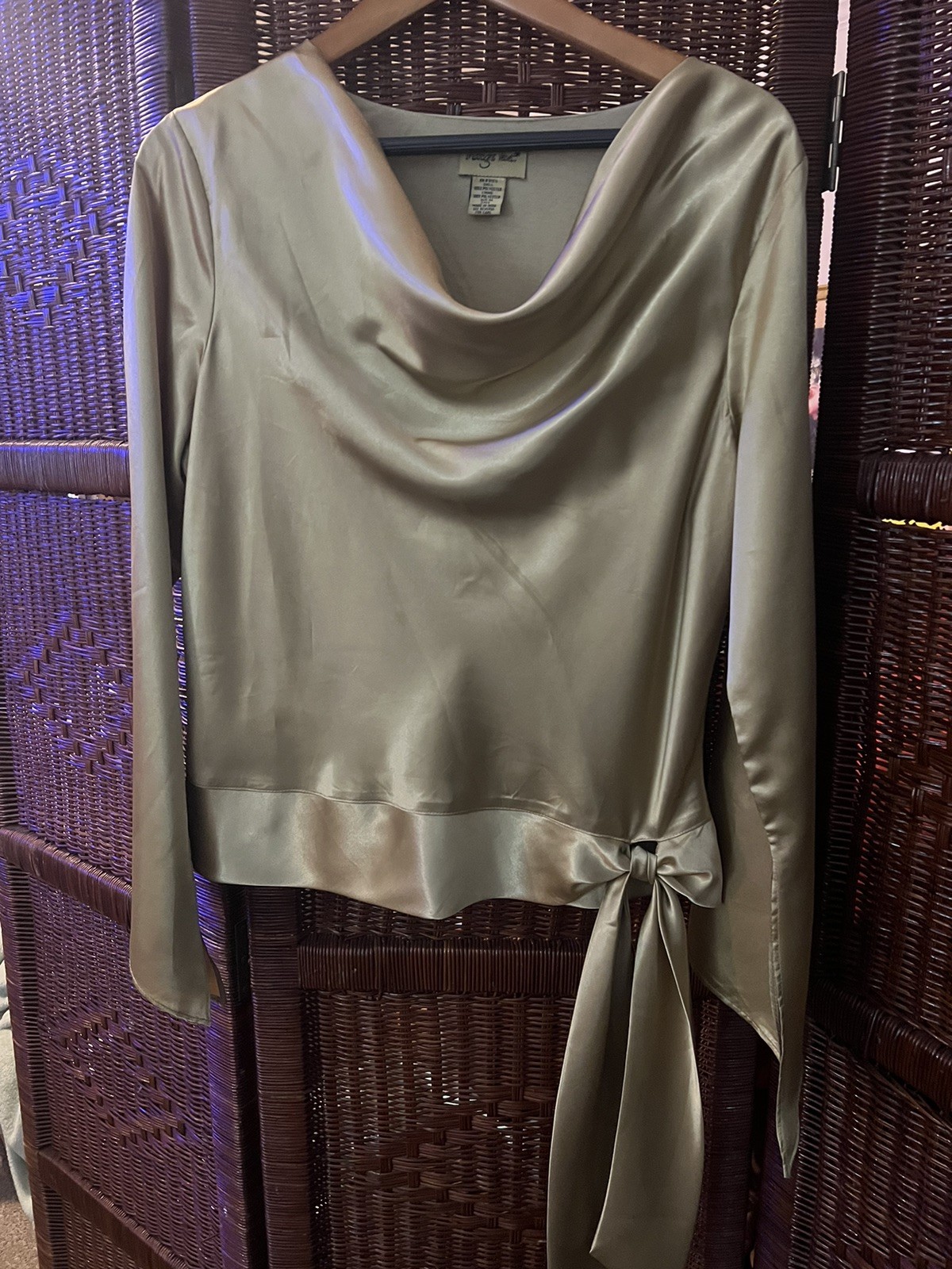 VTG MIDNIGHT VELVET GOLD SATIN COWNECK BLOUSE TIE DETAIL ON SIDE