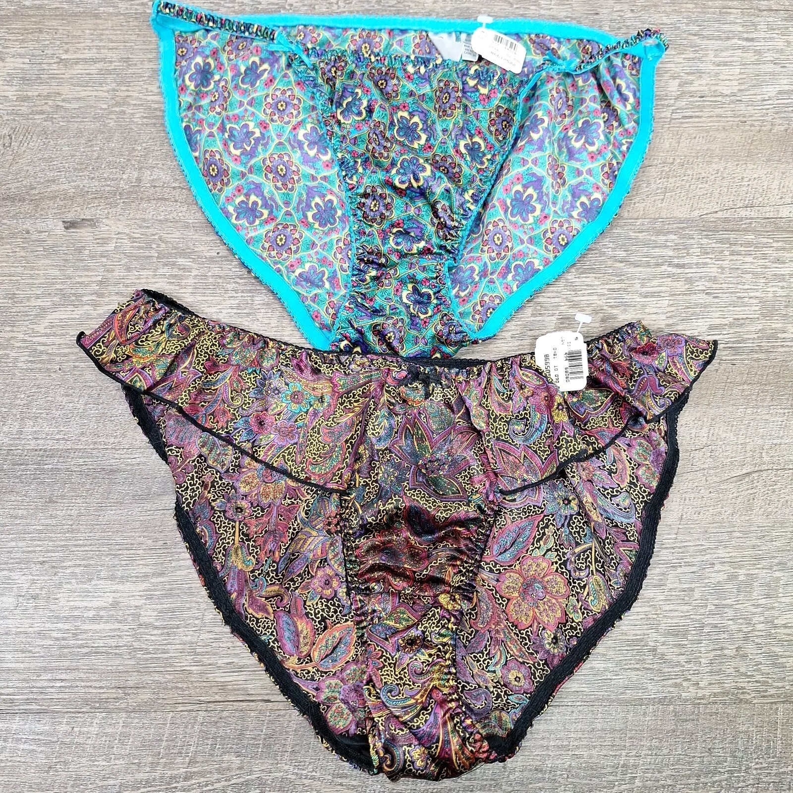 Vintage New W/ Tags Flutter & String Bikini Panties Shiny Floral Satin Sedu Sz 7