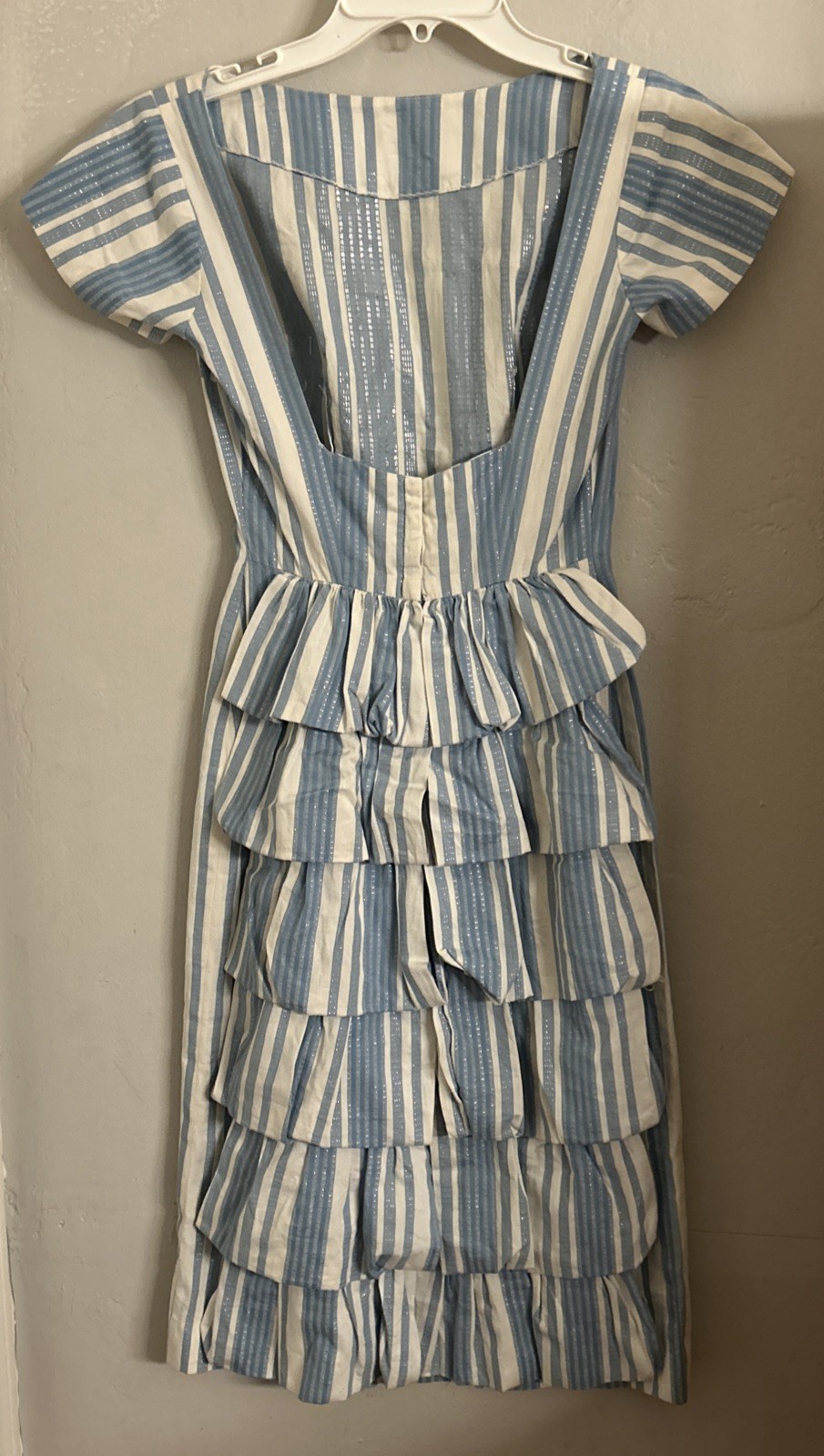 Vtg 50s HOUSE OF NINE California Original Blue and Cream Stripes Ruffled Back Sm