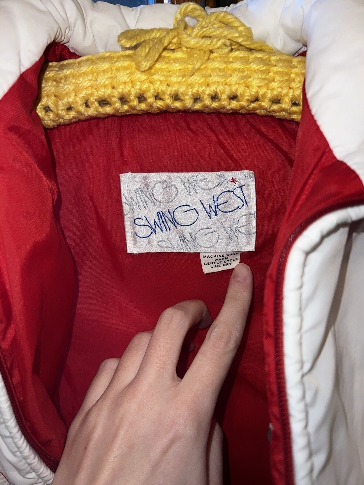 Vintage 70s Swing West Ski Jacket – WHITE AND RED