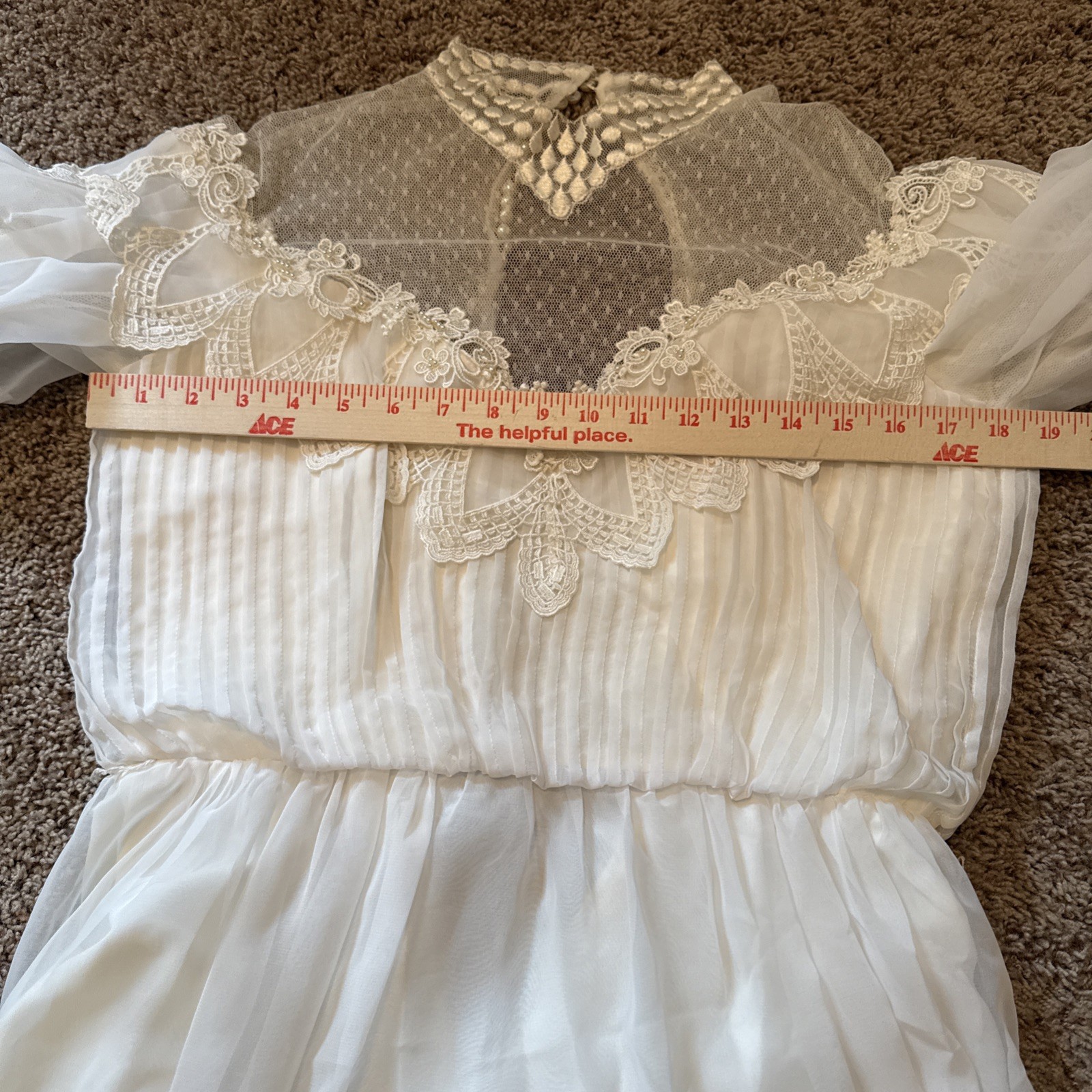 Alfred Angelo Vintage 1970’s Victorian Revival Prairie Chic Lace Wedding Dress S