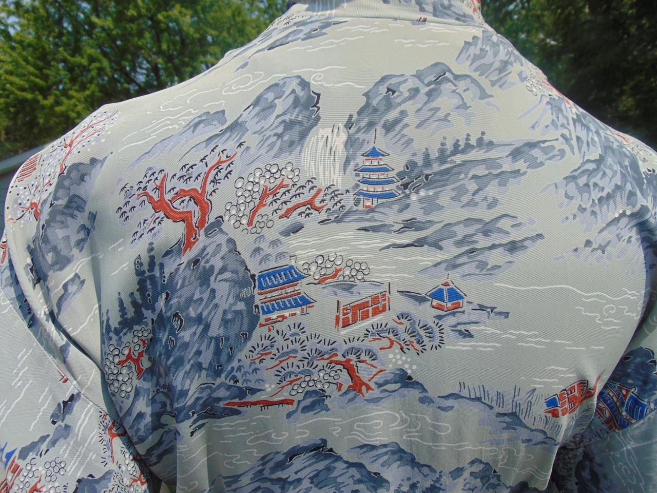 VTG 40s Malihini Hawaii Gray & Blue Rayon Pake Muu 28W