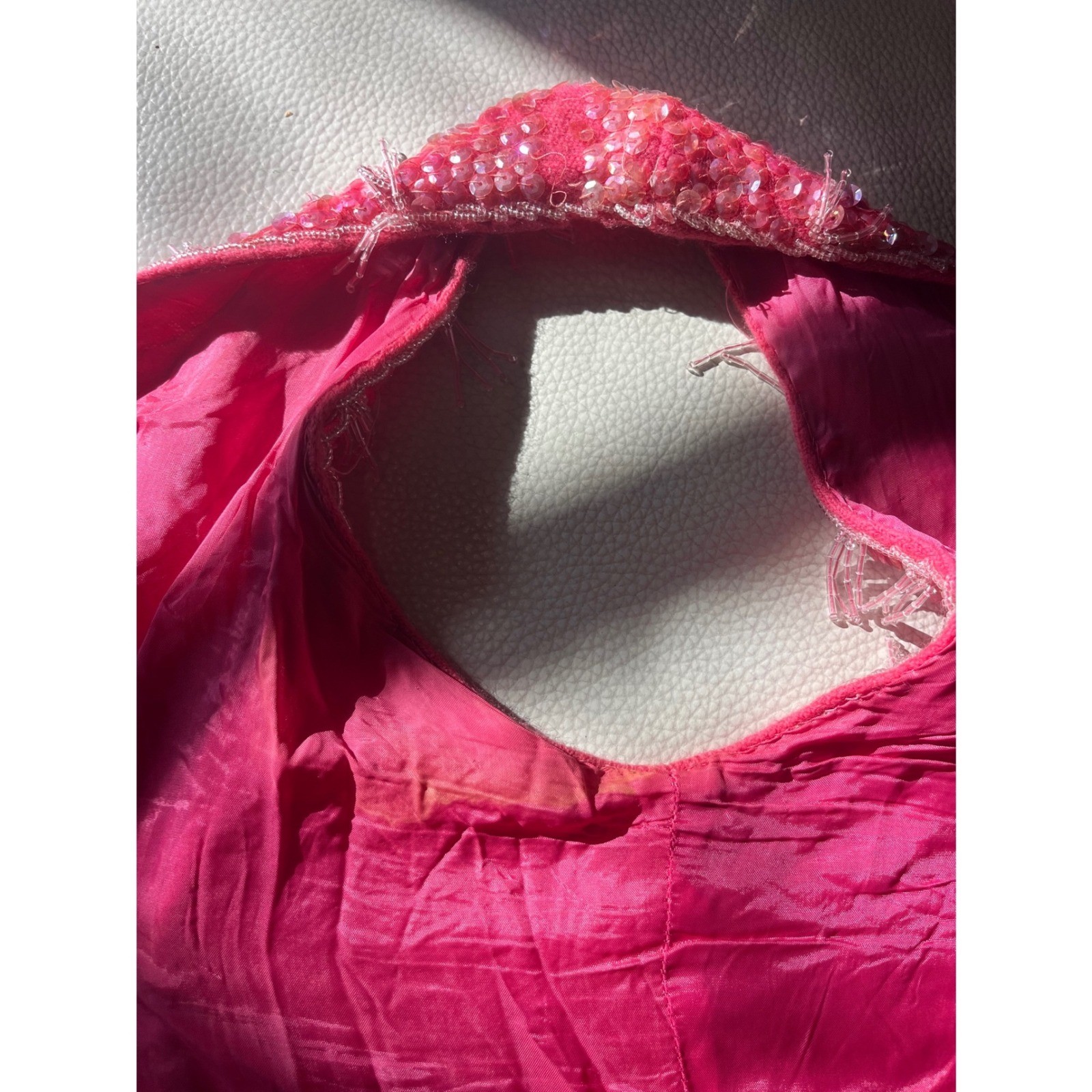 Sequin Tassel Zephyr Wool Vintage Med Hot Pink Mermaid Scale Beaded Tank Top