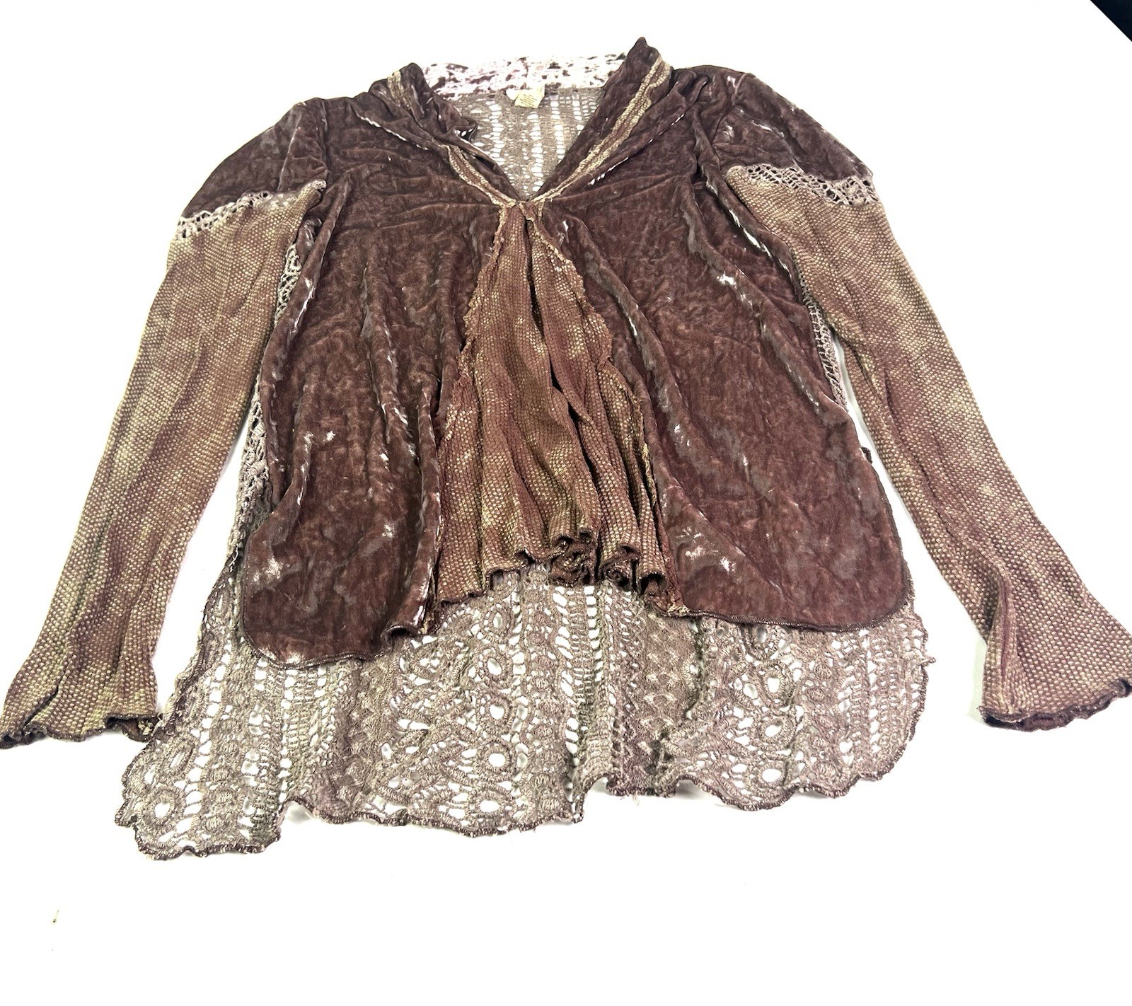 Vintage Gimmicks by BKE Velour Style Long Sleeve Crochet Back Blouse Women’s S