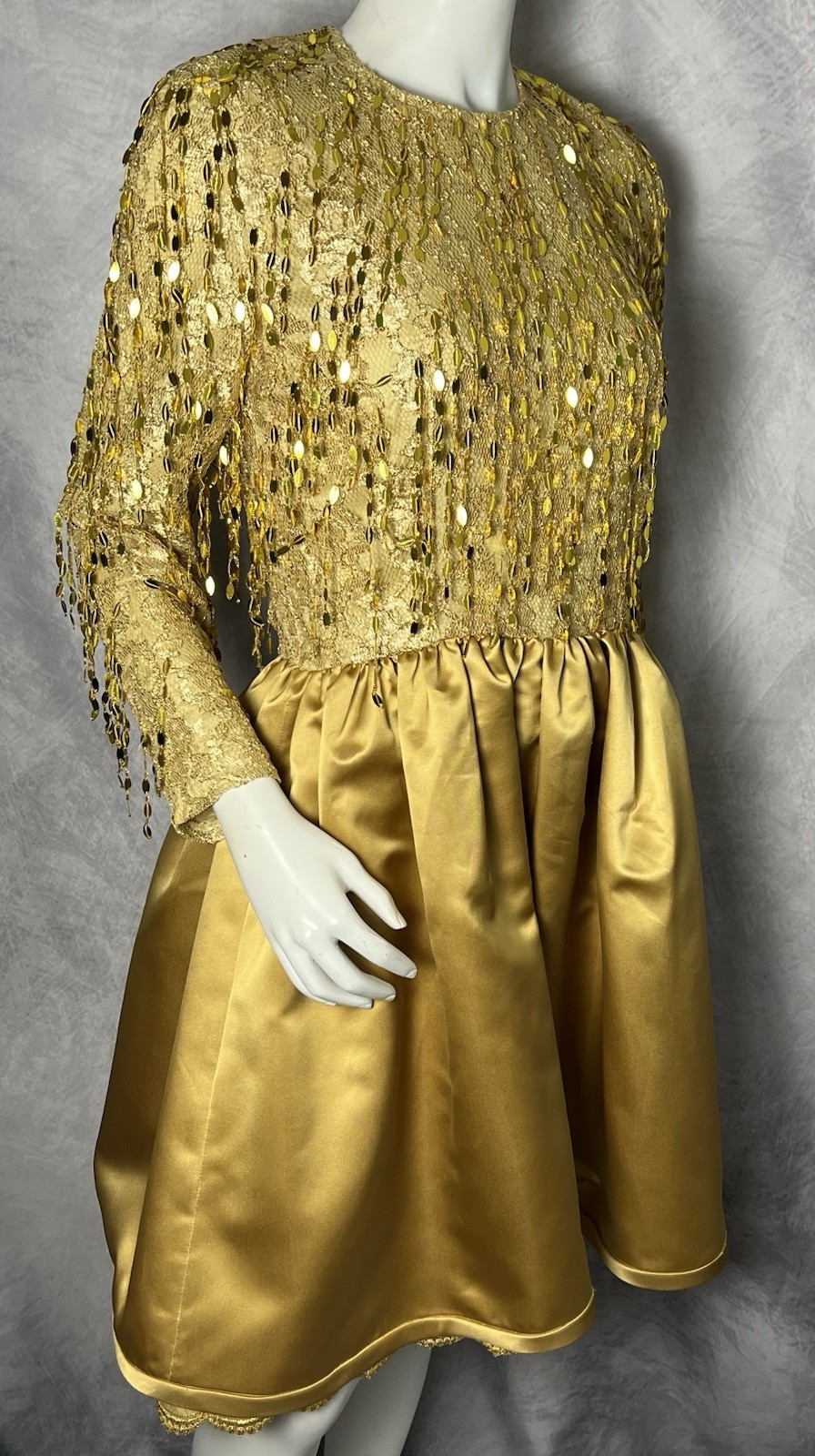 Vintage 1990s Bill Blass Gold Lace Dangly Sequin Party Formal Dress NEW w/tag 10