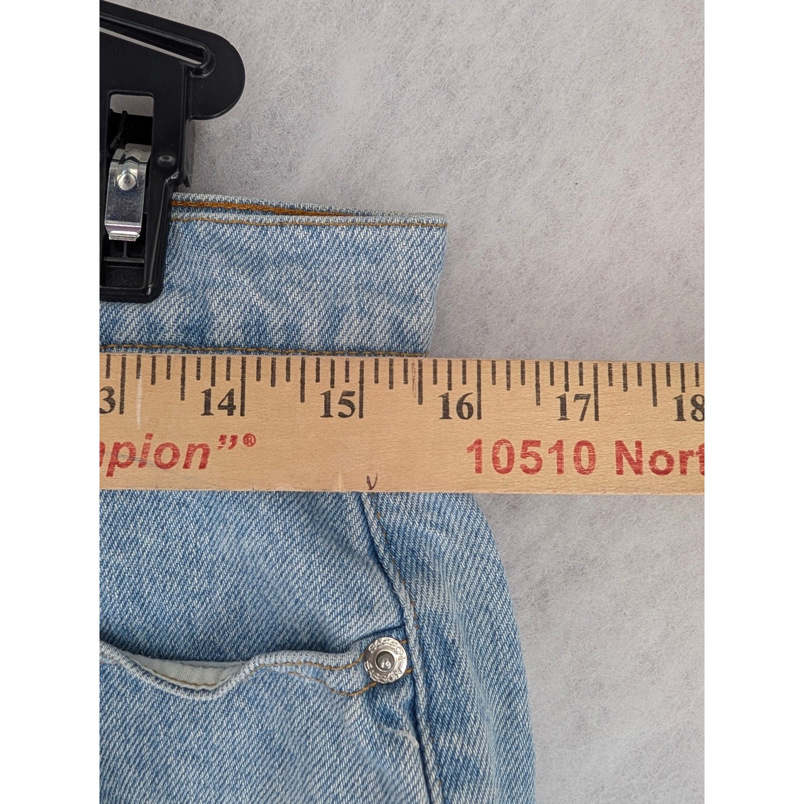 Sasson Vintage High Waisted Denim Shorts 13/14 Light Blue Button Fly 90s Retro