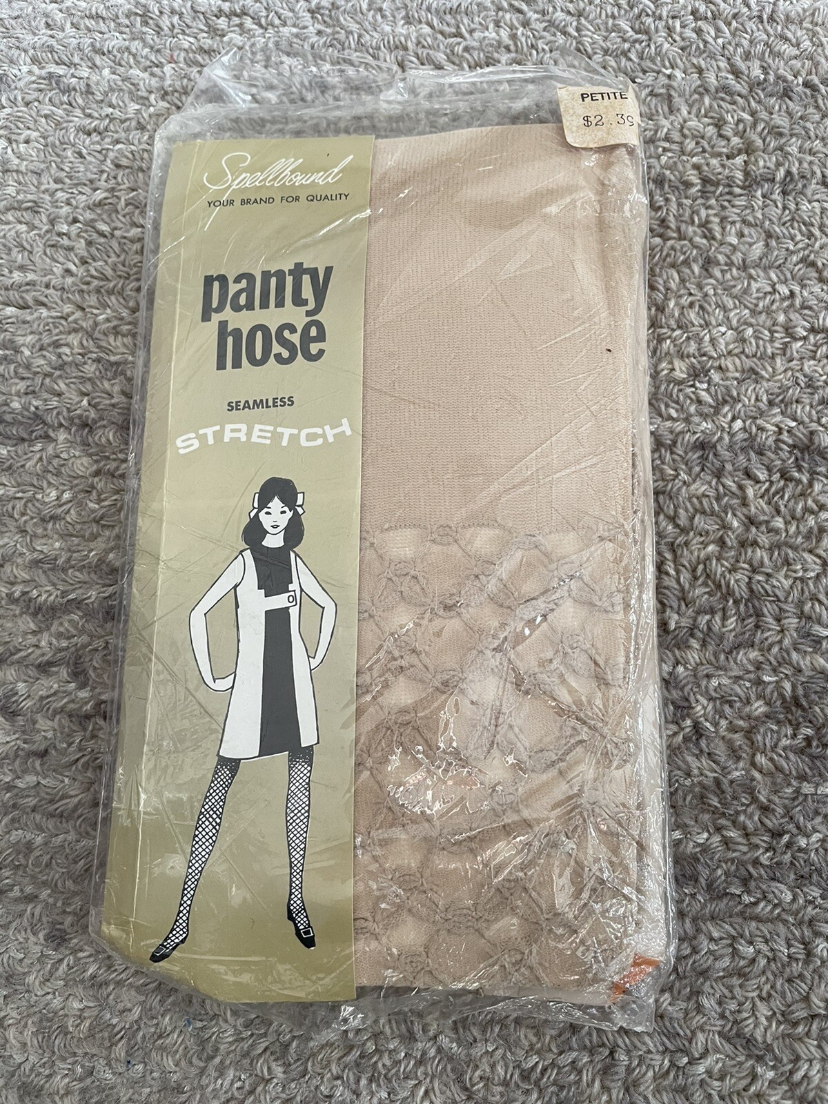 1 Pair Vintage Tan Textured Spellbound Pantyhose Petite 7 1/2”