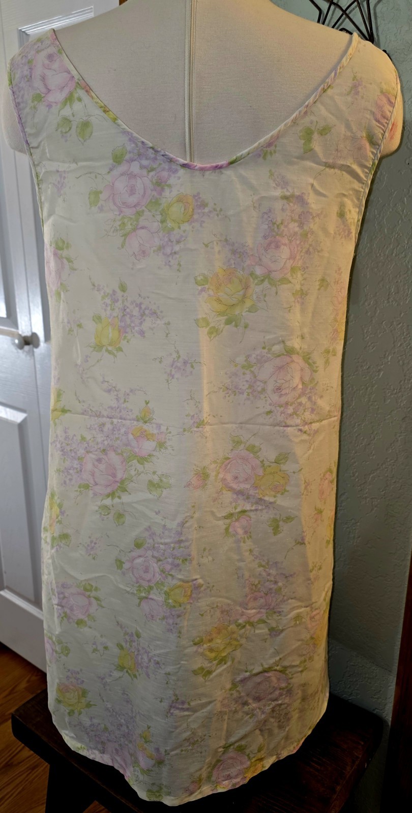 Vintage Altered? Thin Material Nightgown – Sleeveless – Cottage Core. – Granny