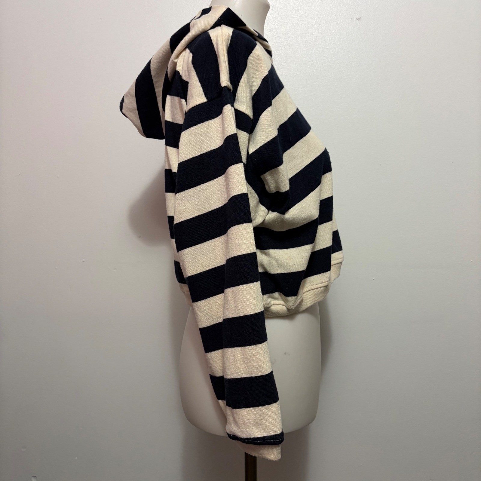 Tarazzia Sport Cropped Hoodie M Navy Cream Stripe Nautical Marin Bleu 90s French
