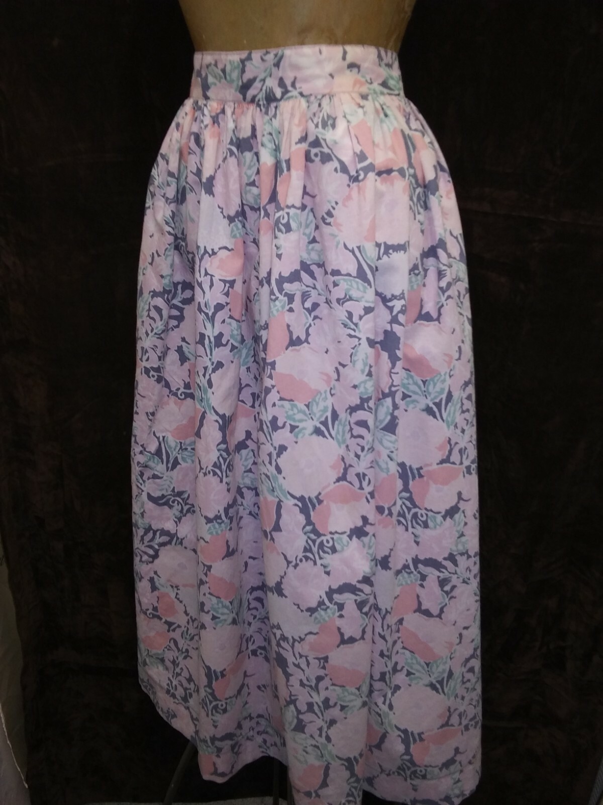 Vintage 1980’s Pink Gray White Green Cotton Skirt by Laura Ashley Medium